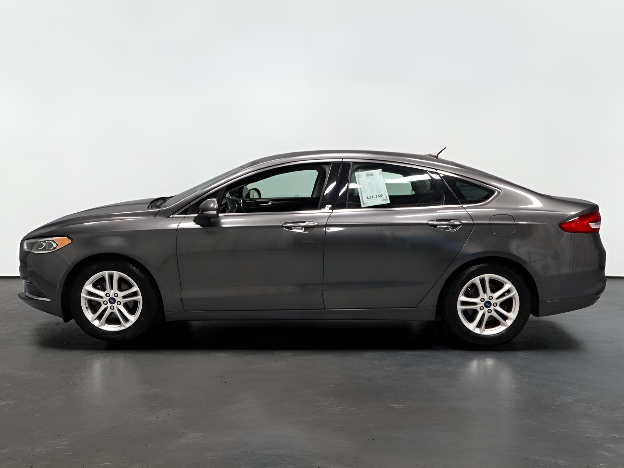2018 Ford Fusion SE FWD