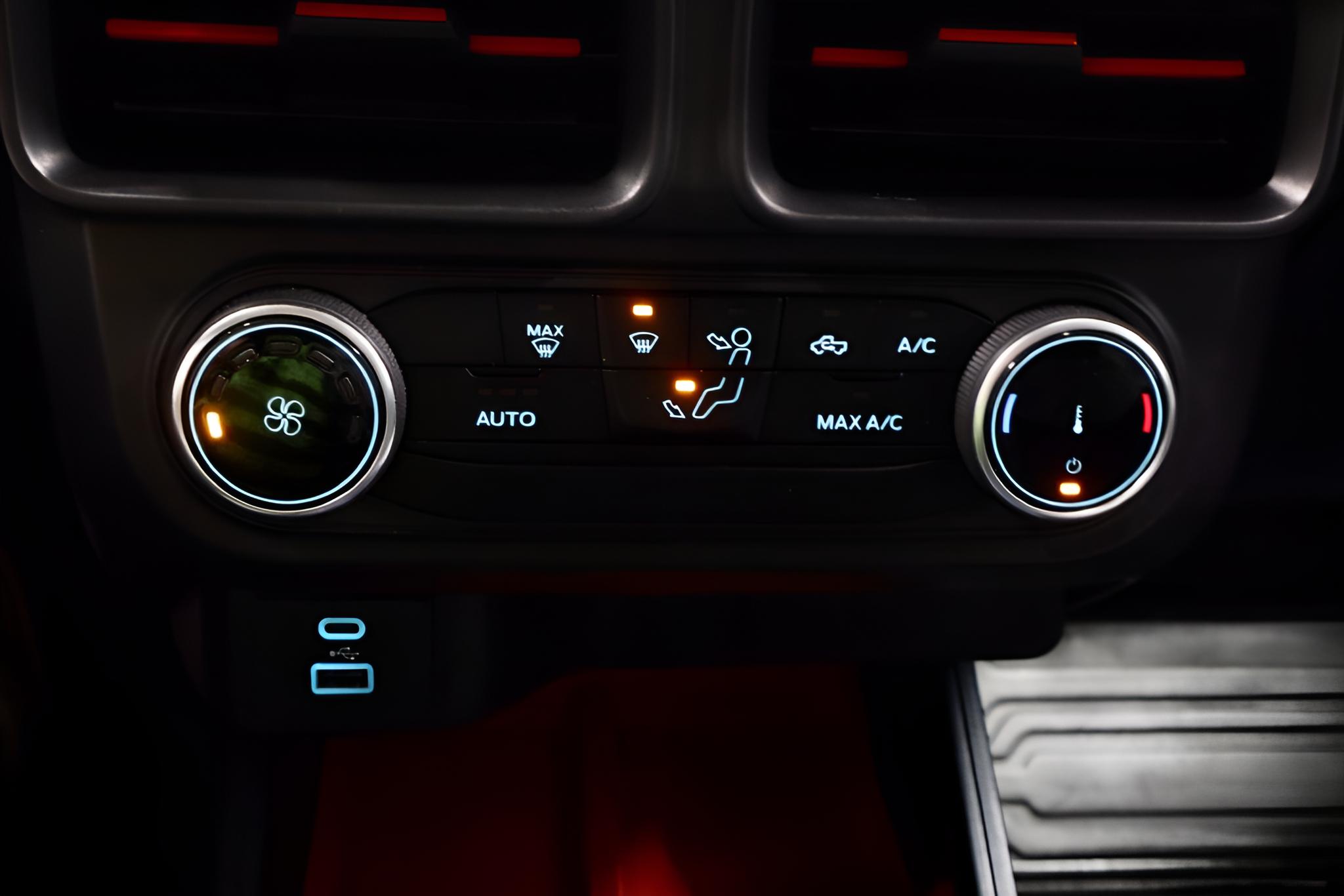 2023 Ford Maverick XLT