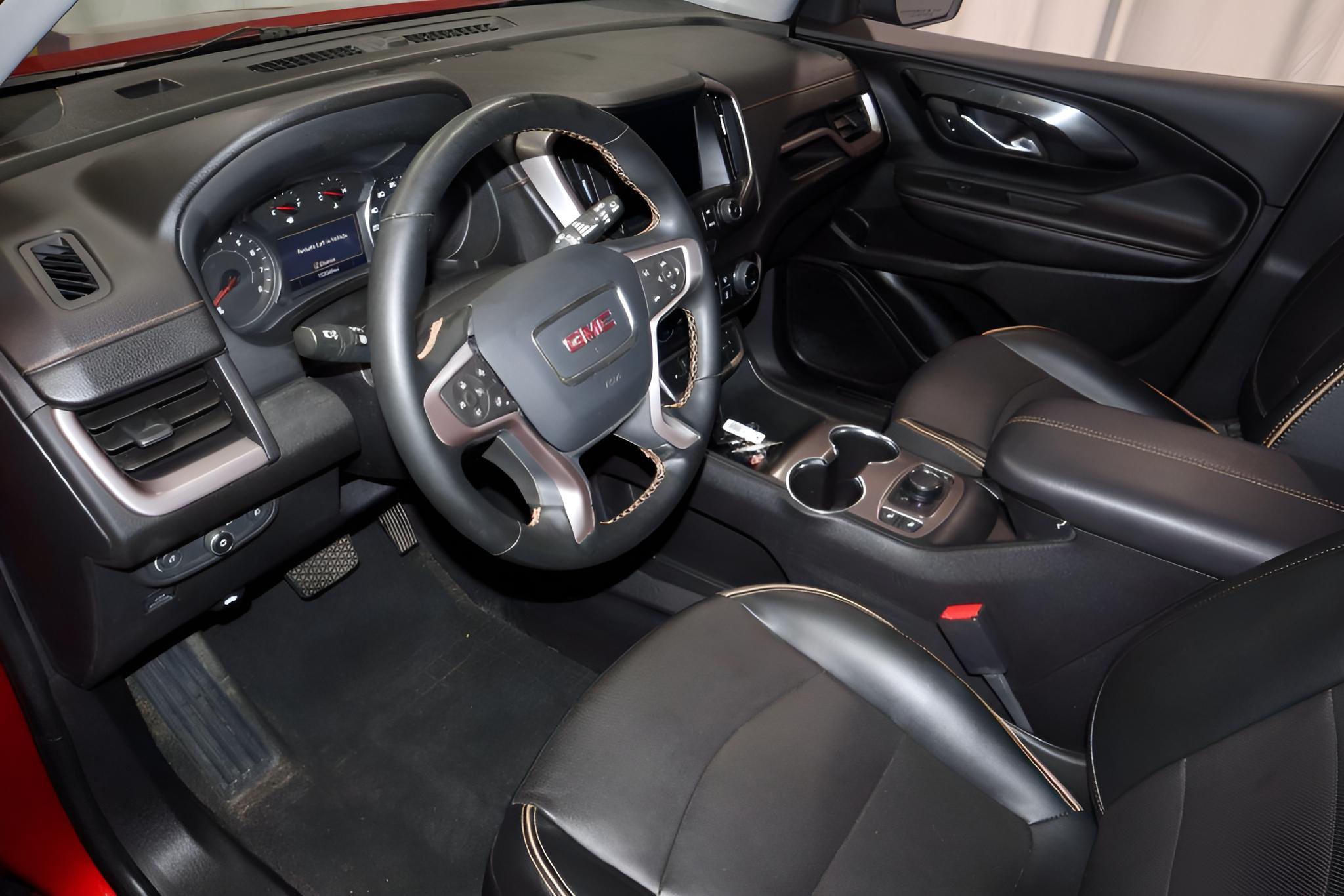 2024 GMC Terrain AT4