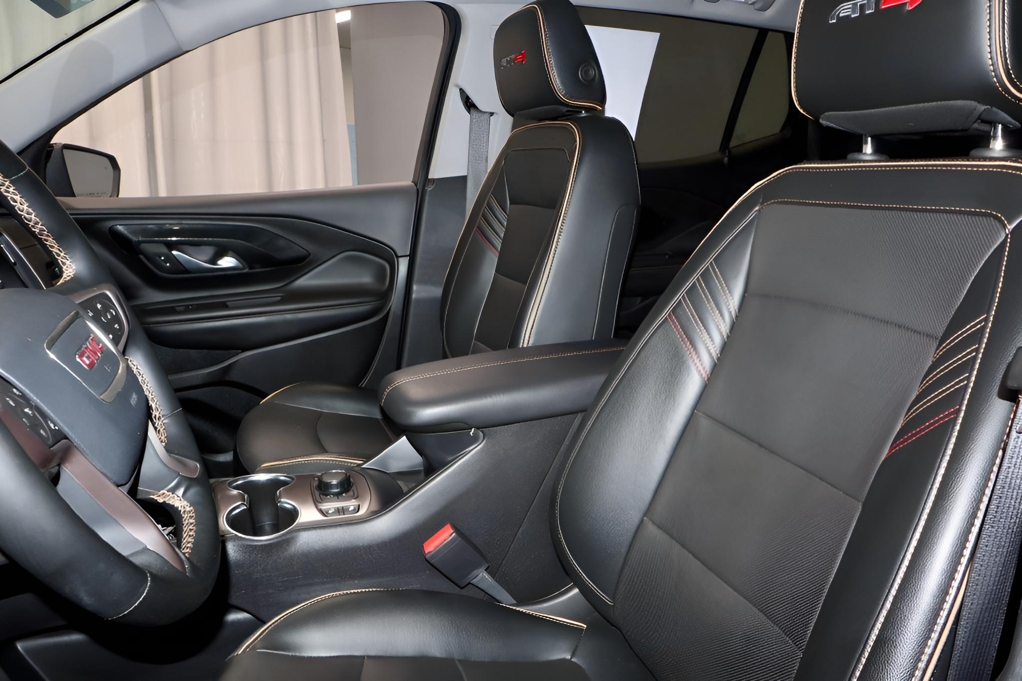 2024 GMC Terrain AT4