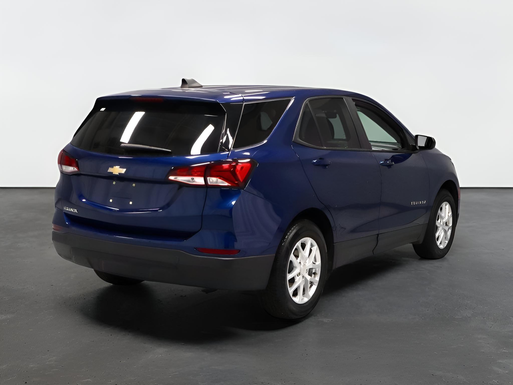 2022 Chevrolet Equinox LS