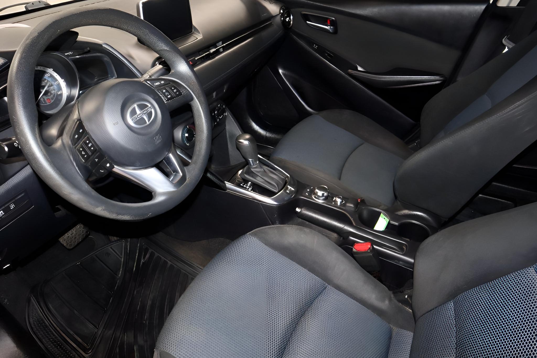 2016 Scion iA Base
