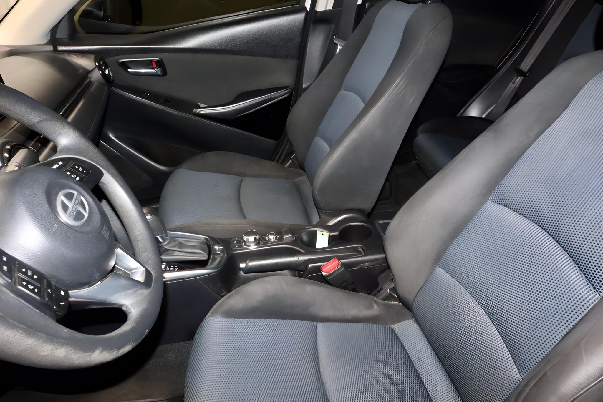 2016 Scion iA Base