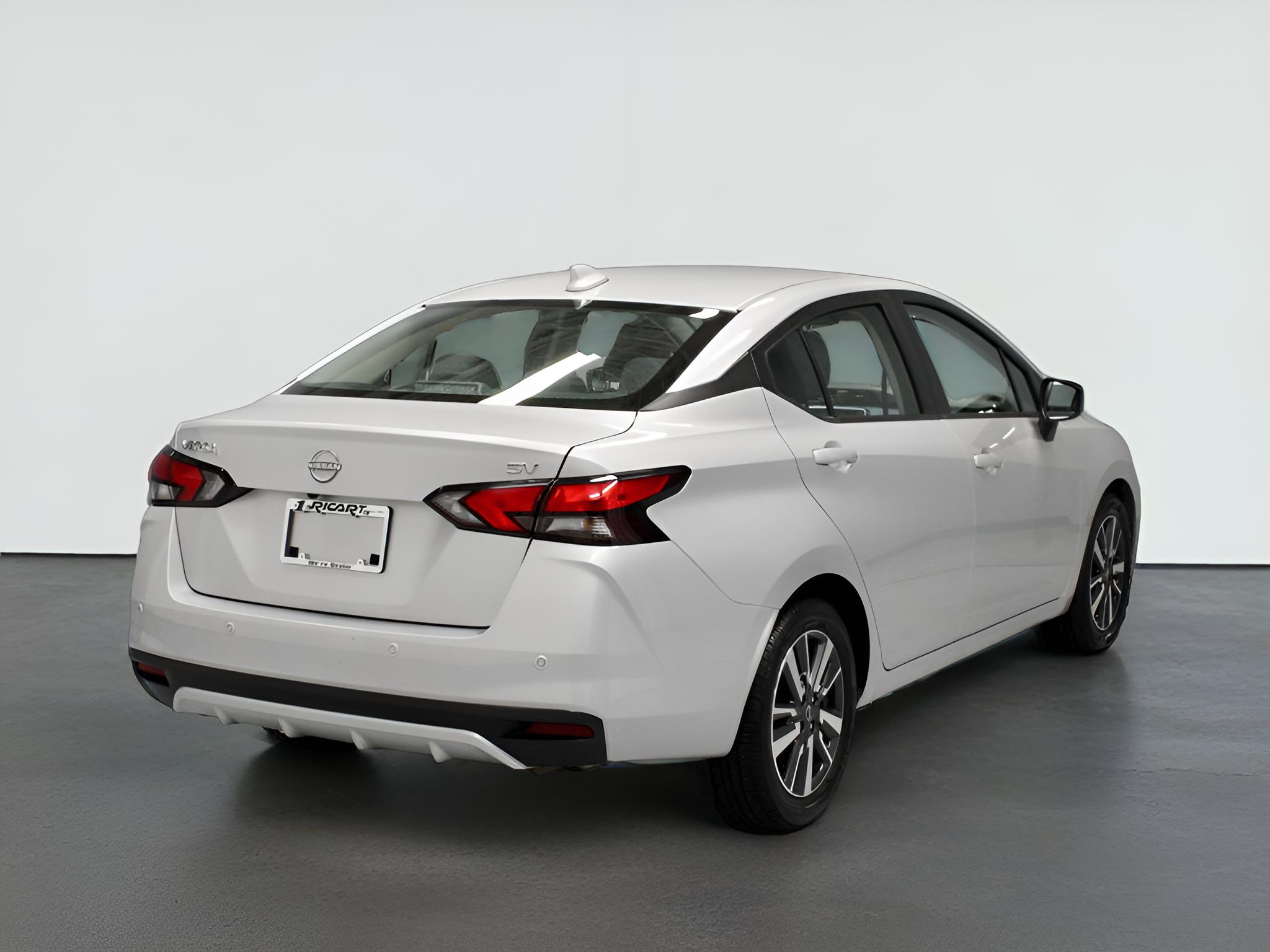 2024 Nissan Versa SV
