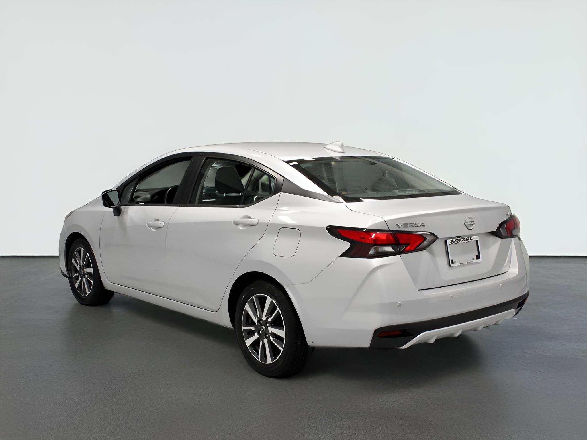 2024 Nissan Versa SV