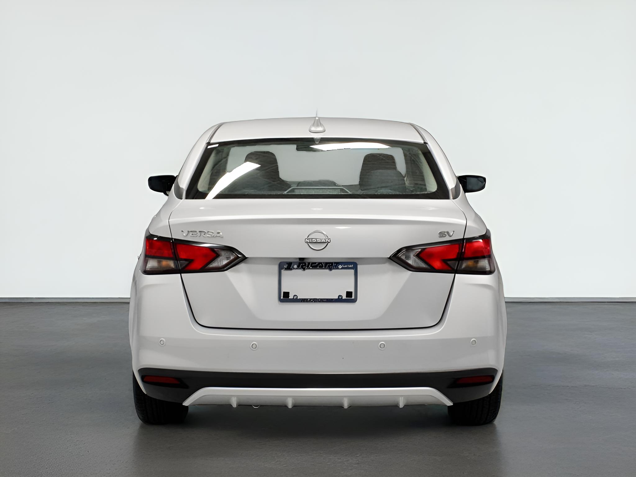 2024 Nissan Versa SV