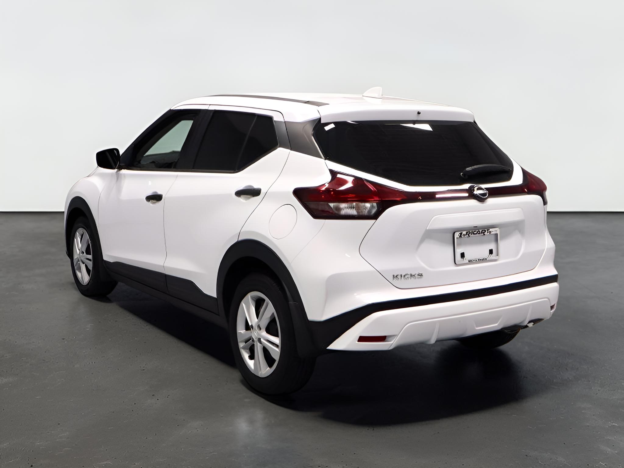 2024 Nissan Kicks S FWD