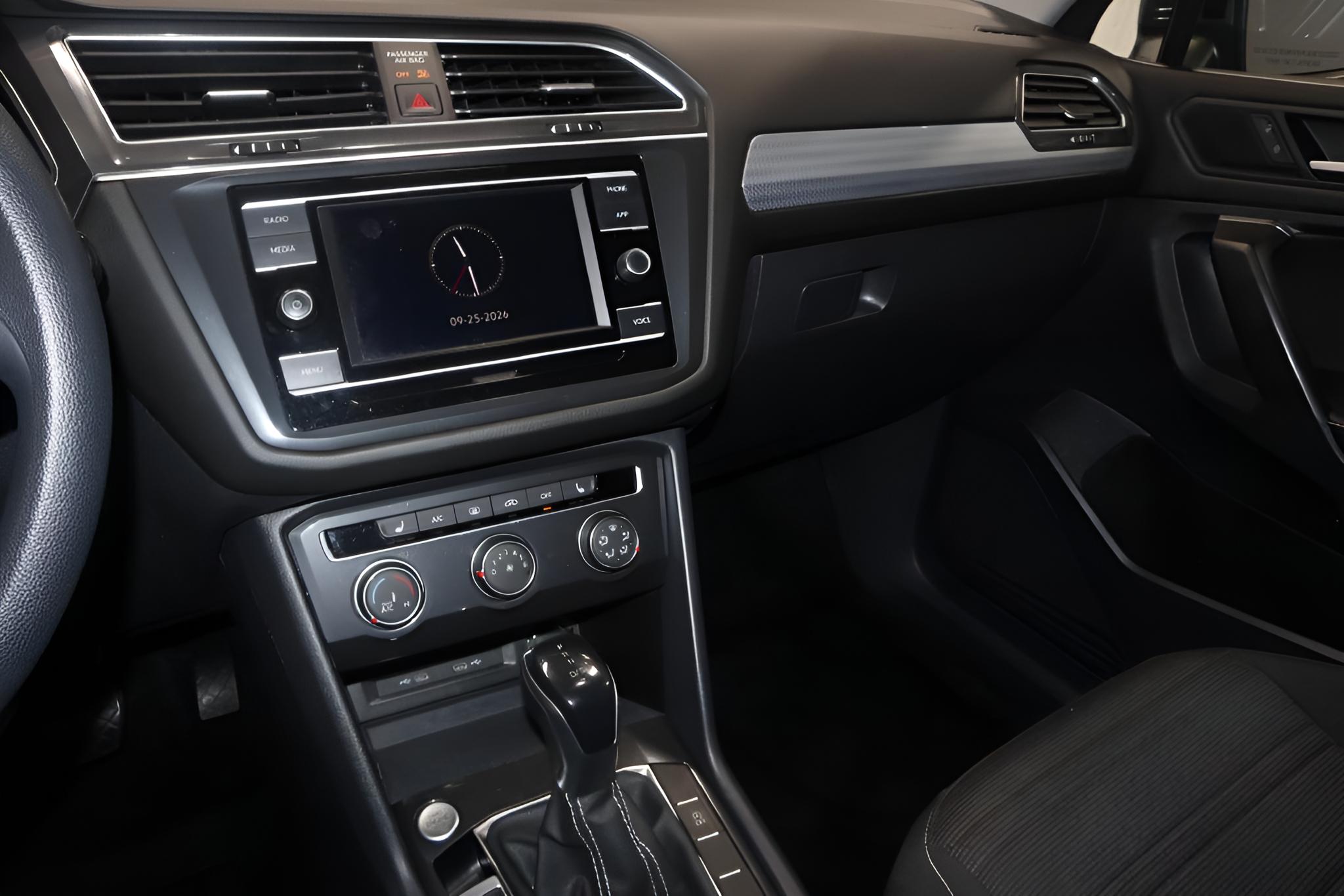 2022 Volkswagen Tiguan S