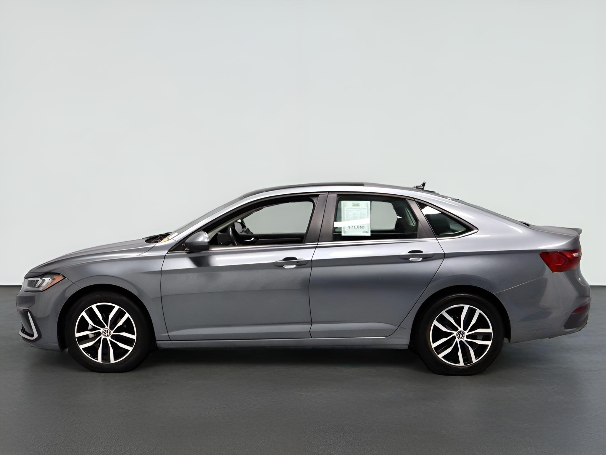 2025 Volkswagen Jetta SE