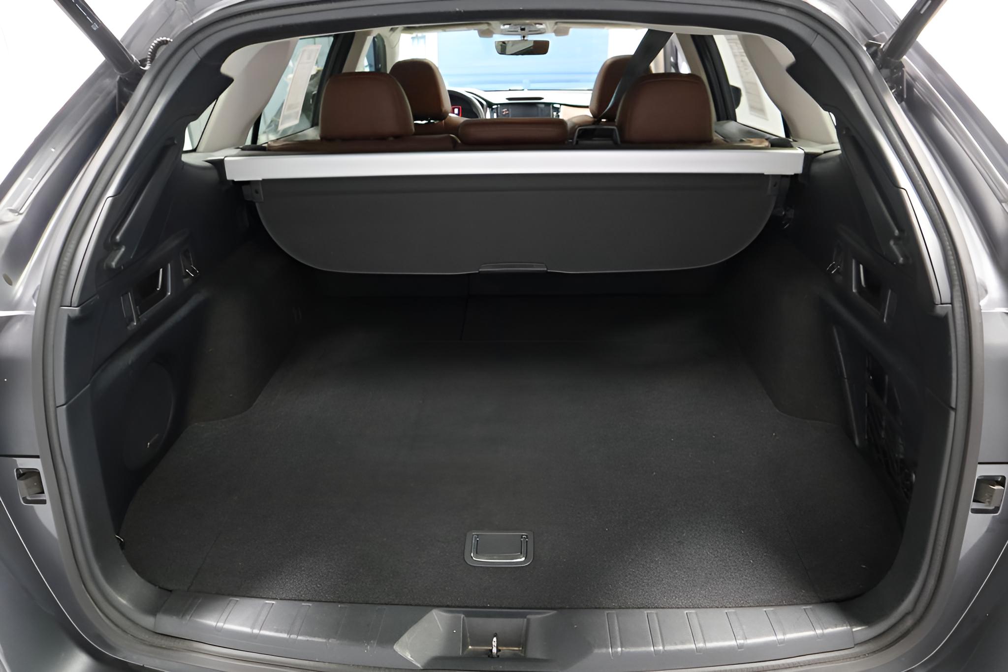 2020 Subaru Outback Touring XT