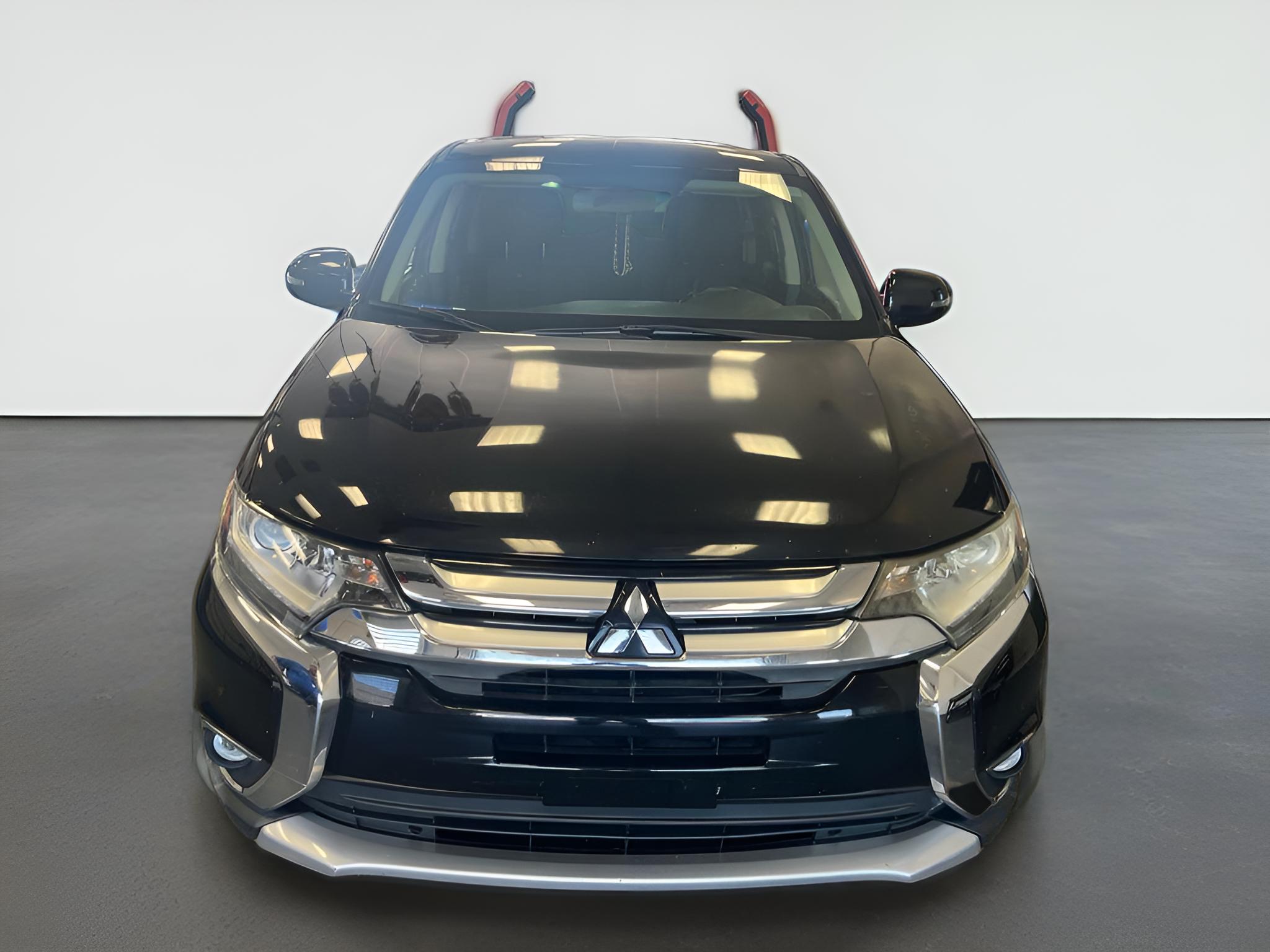 2018 Mitsubishi Outlander SE