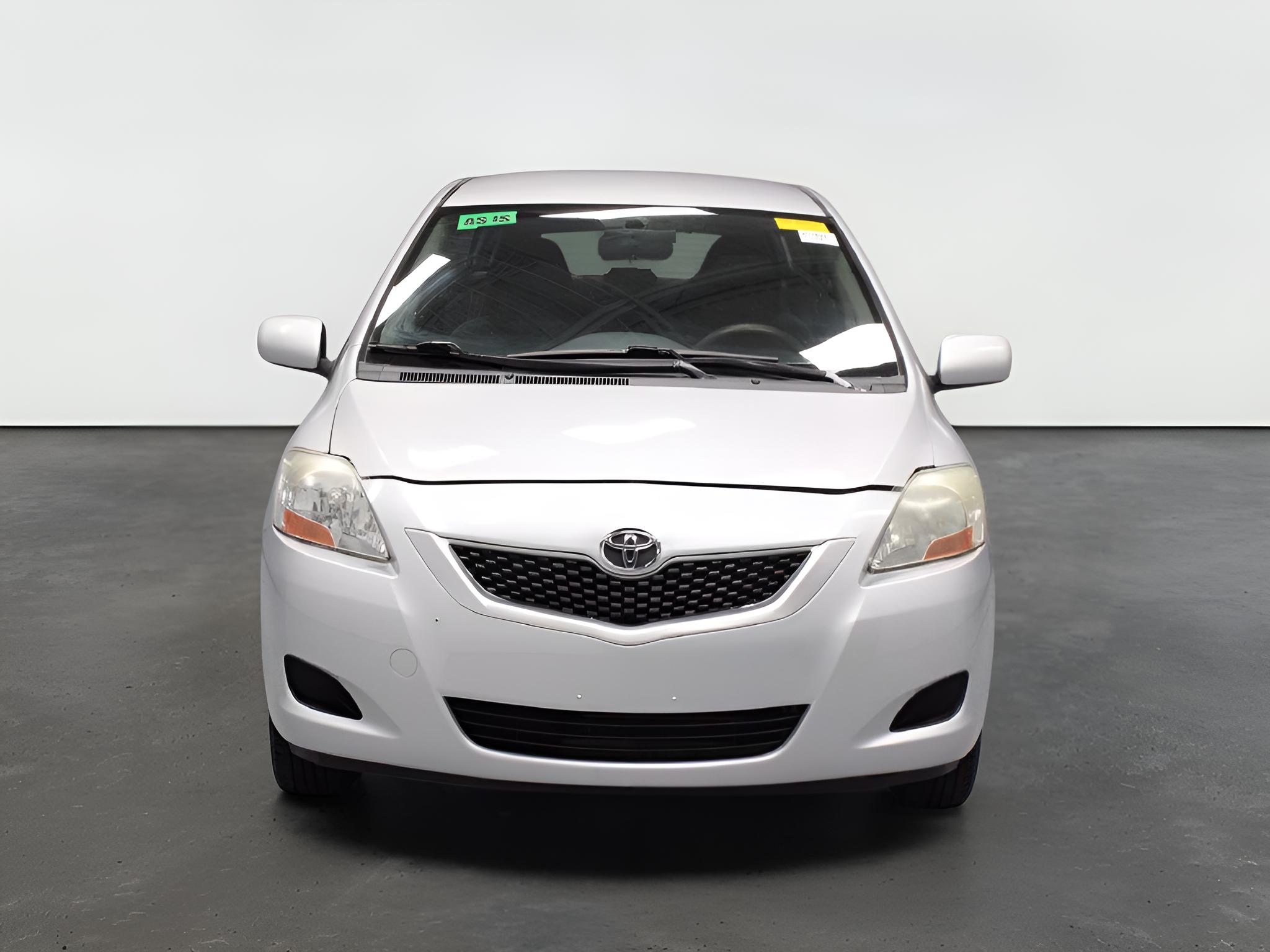 2010 Toyota Yaris Base