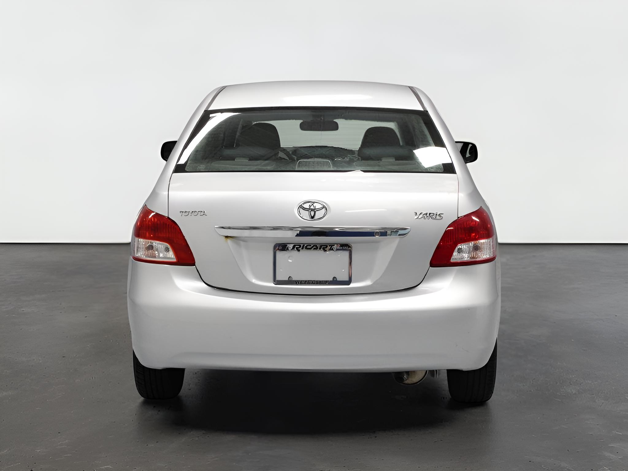 2010 Toyota Yaris Base
