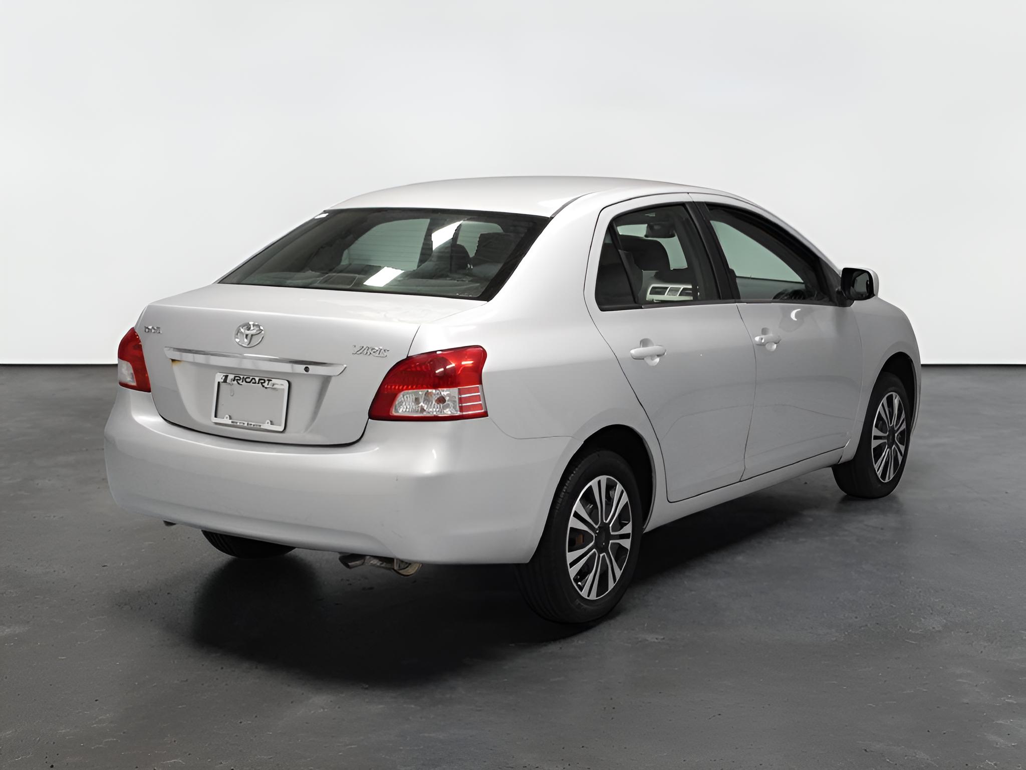 2010 Toyota Yaris Base