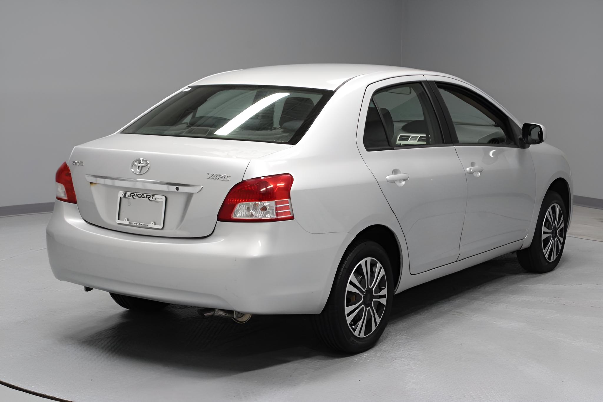 2010 Toyota Yaris Base