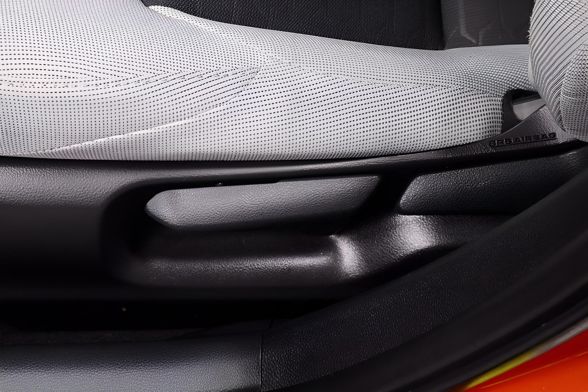 2025 Toyota Corolla Hatchback SE