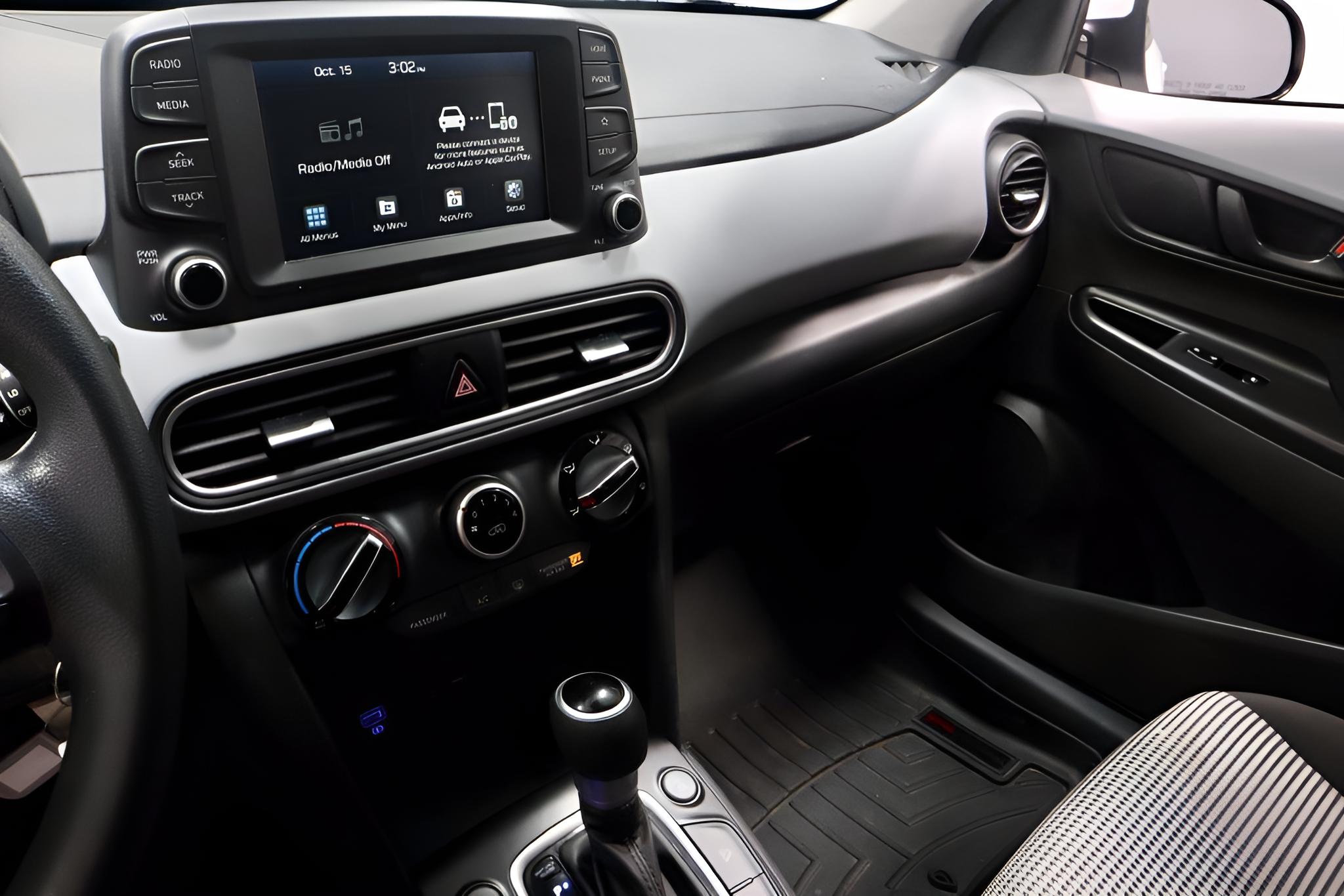 2021 Hyundai KONA SE