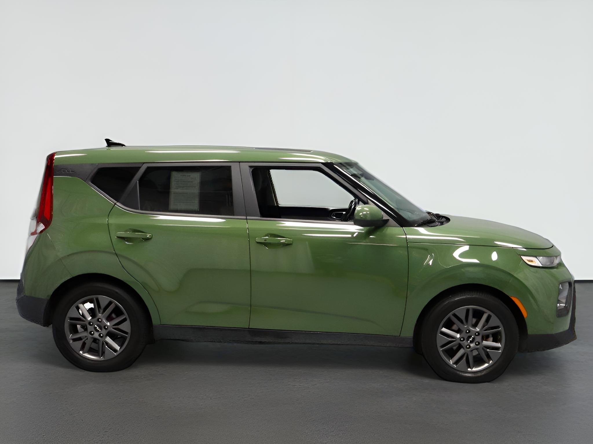 2022 Kia Soul EX