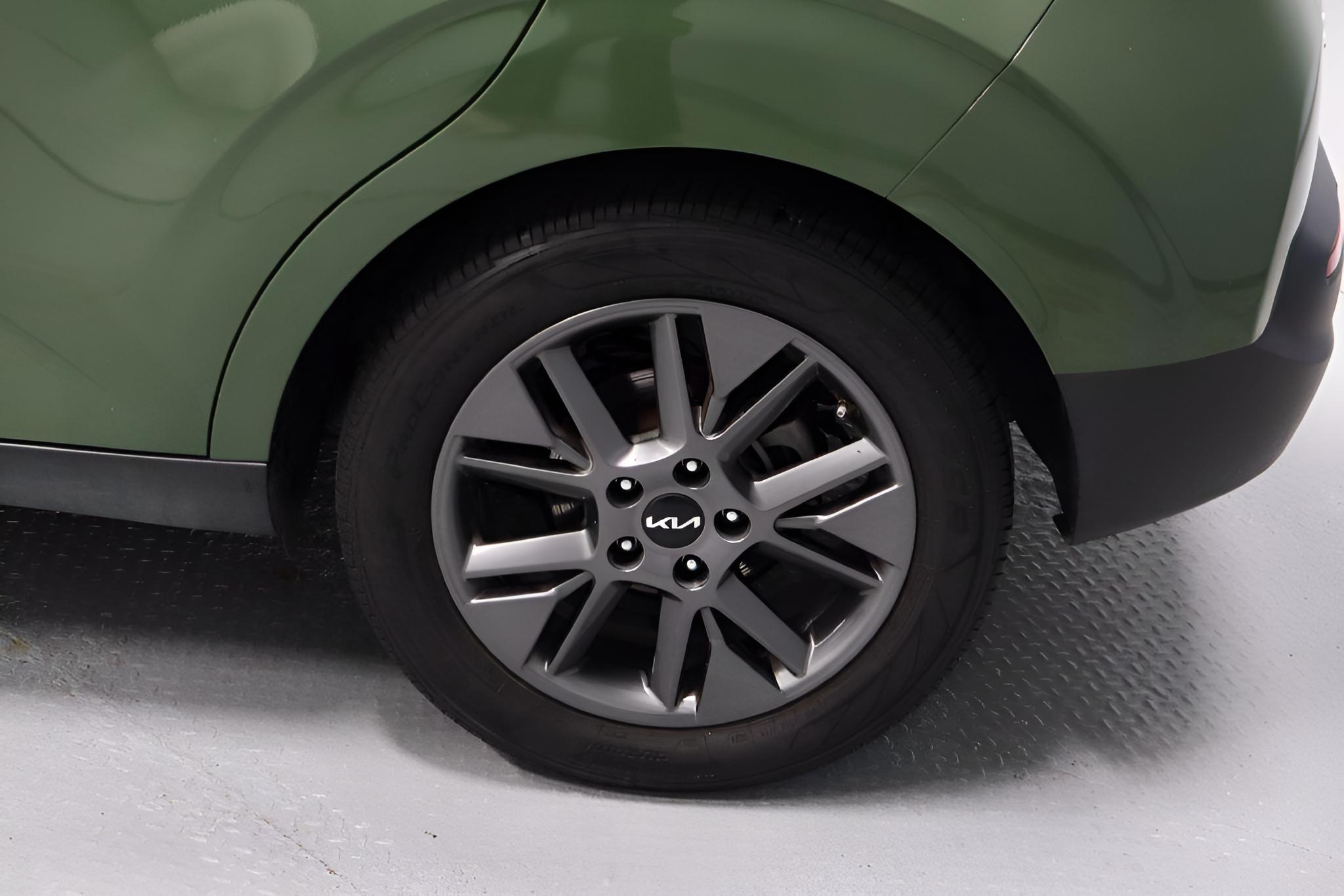 2022 Kia Soul EX
