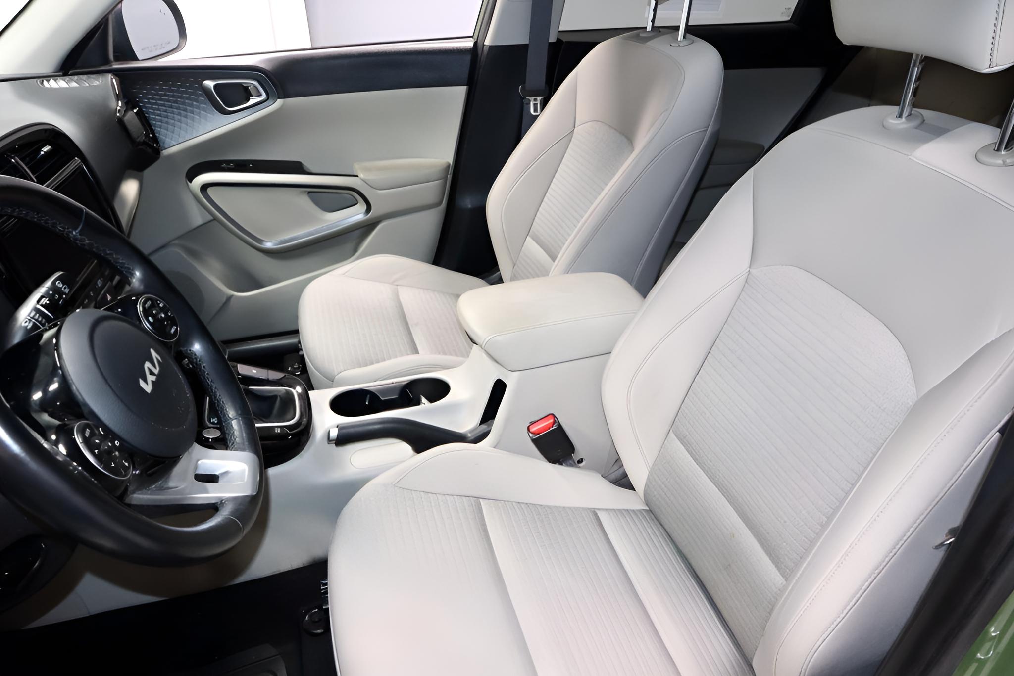 2022 Kia Soul EX