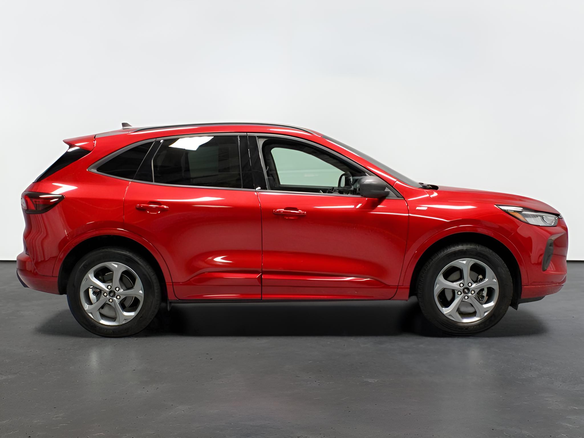 2024 Ford Escape ST-Line AWD