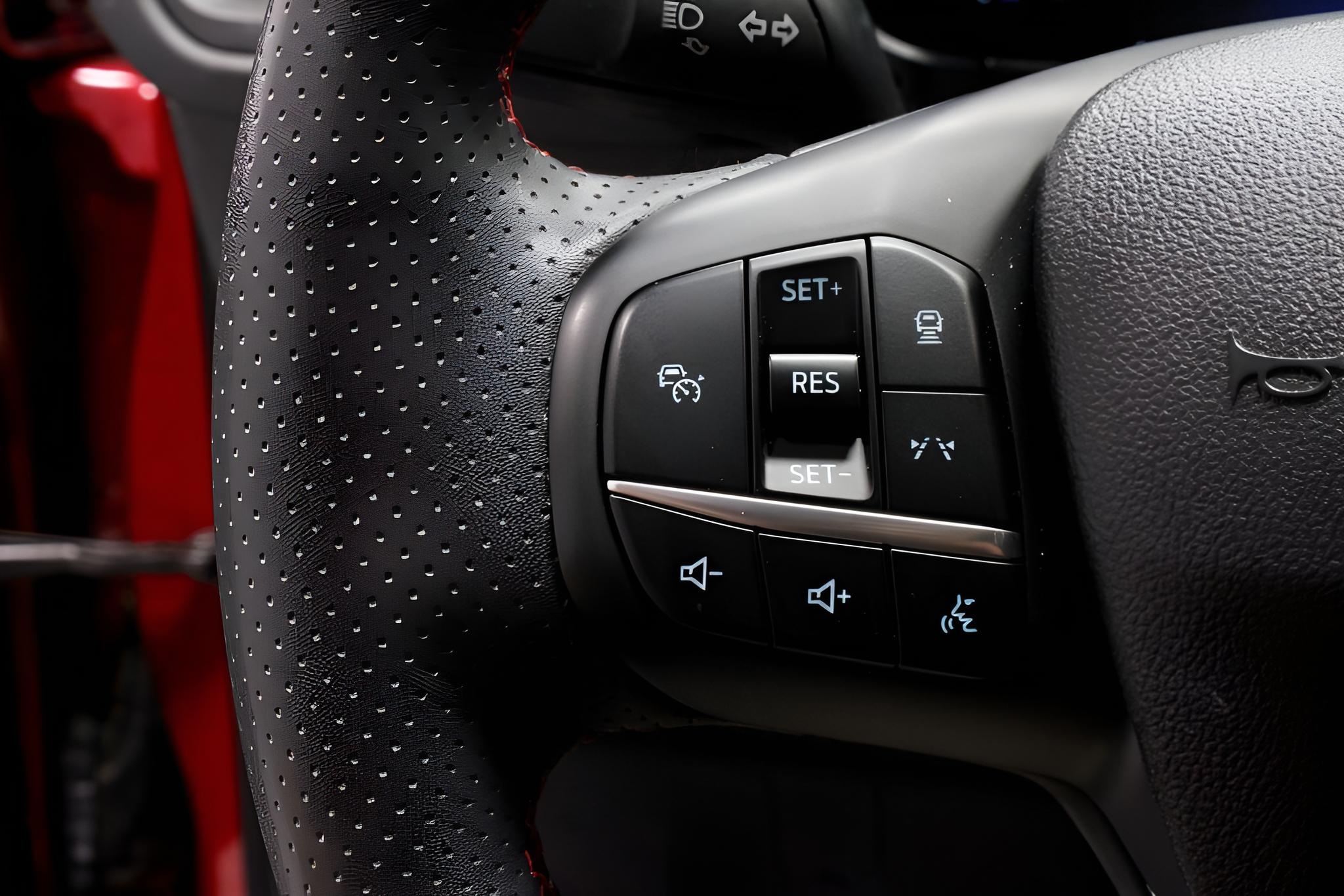 2024 Ford Escape ST-Line AWD