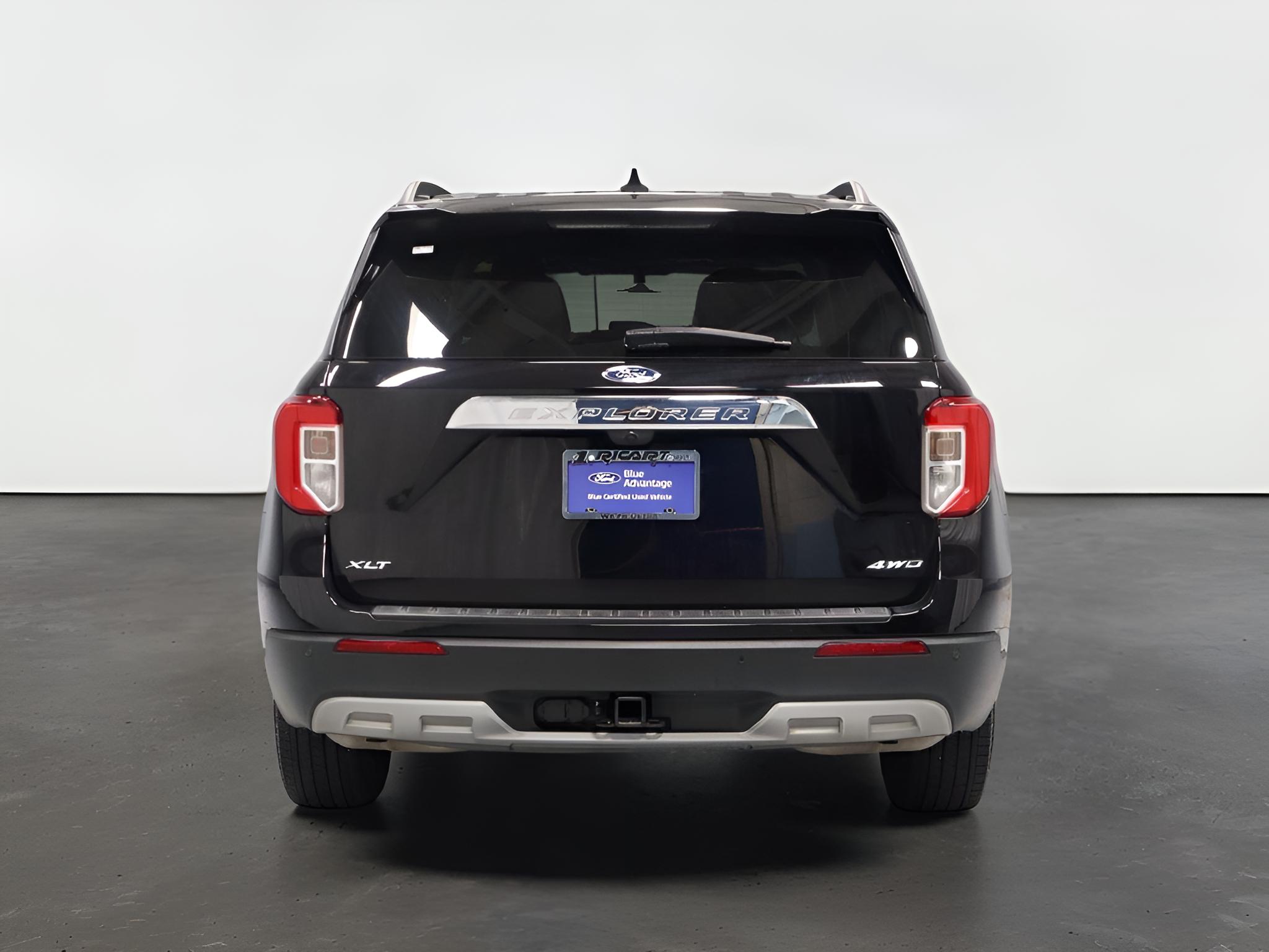 2023 Ford Explorer XLT 4WD