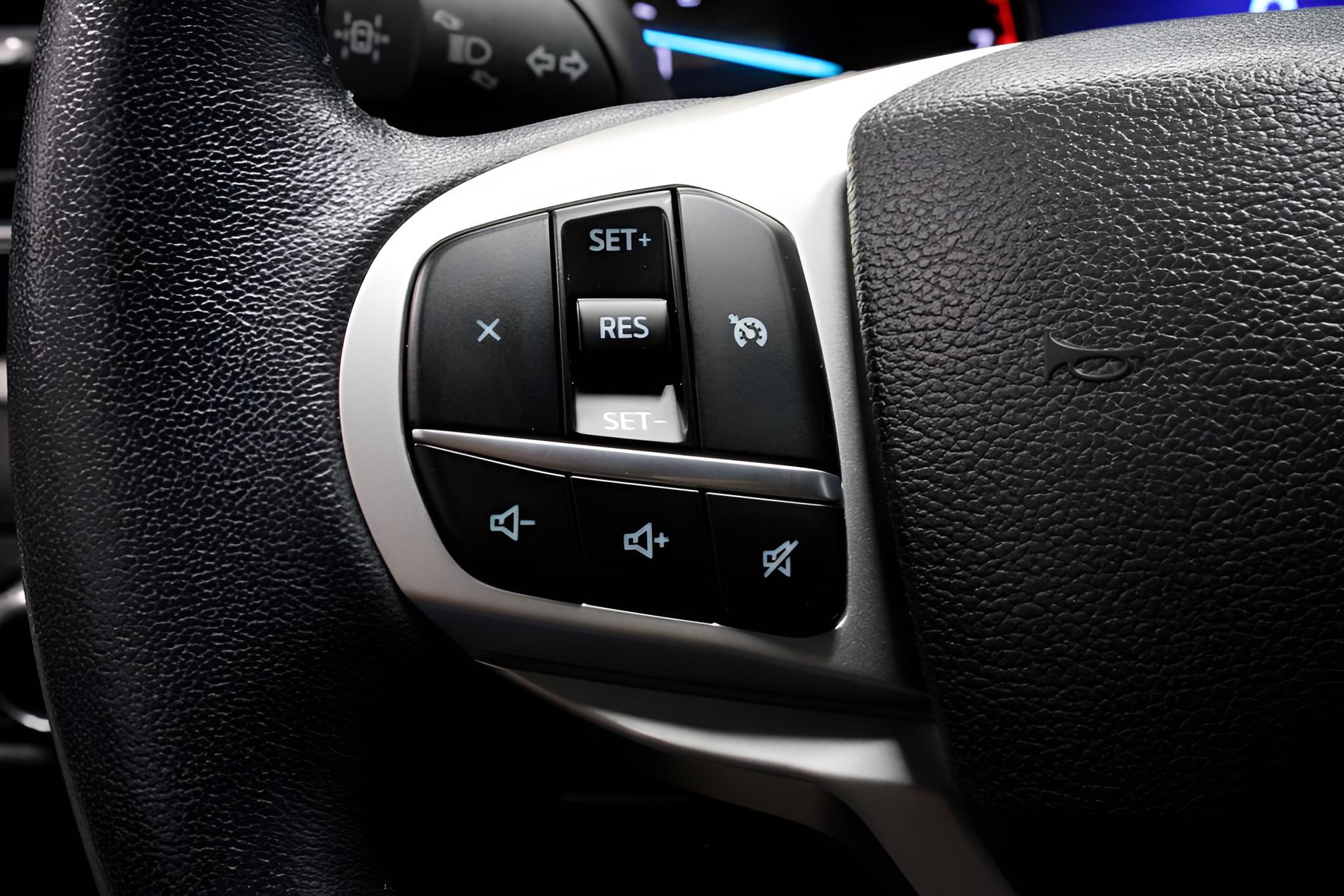 2023 Ford Explorer XLT 4WD