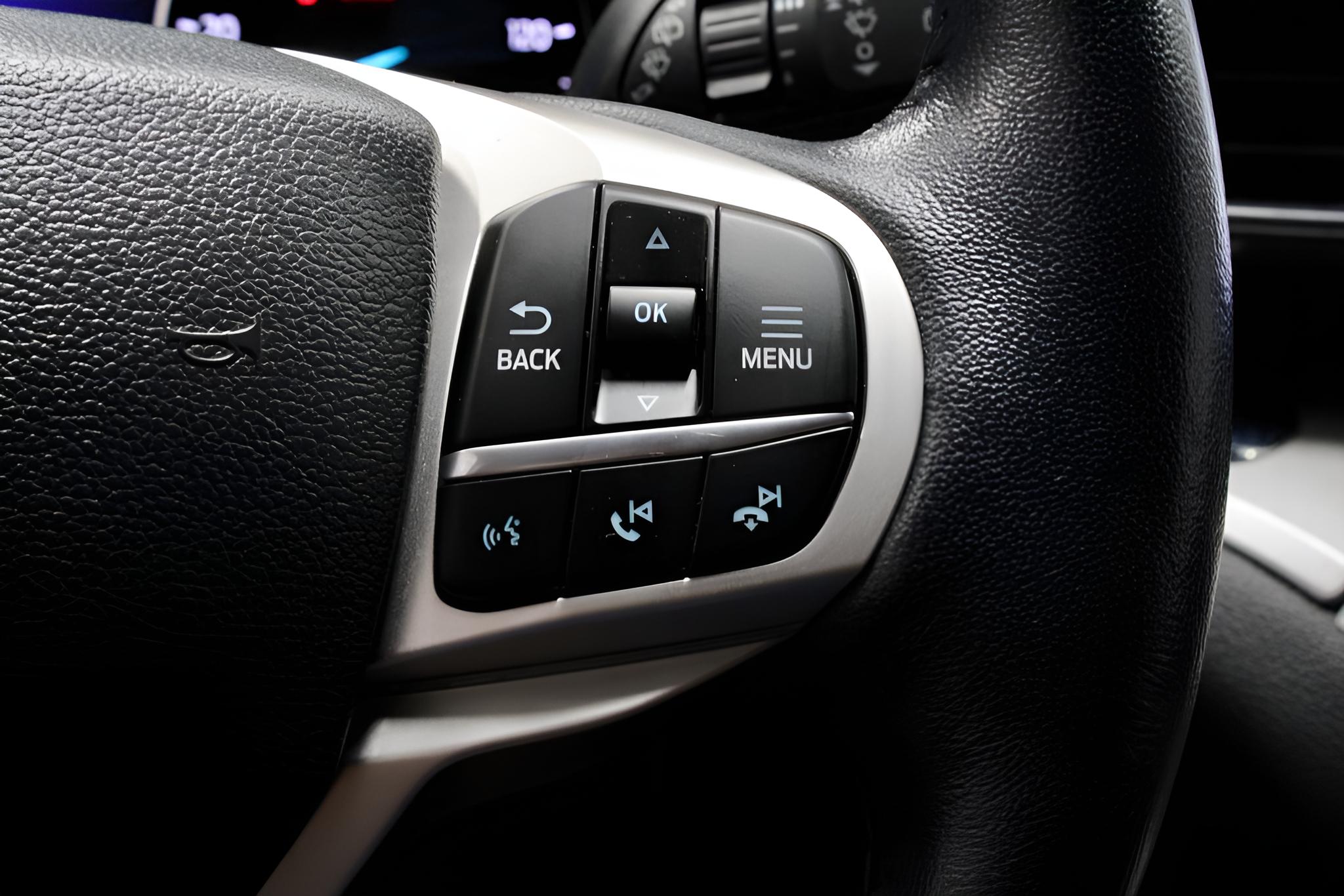 2023 Ford Explorer XLT 4WD