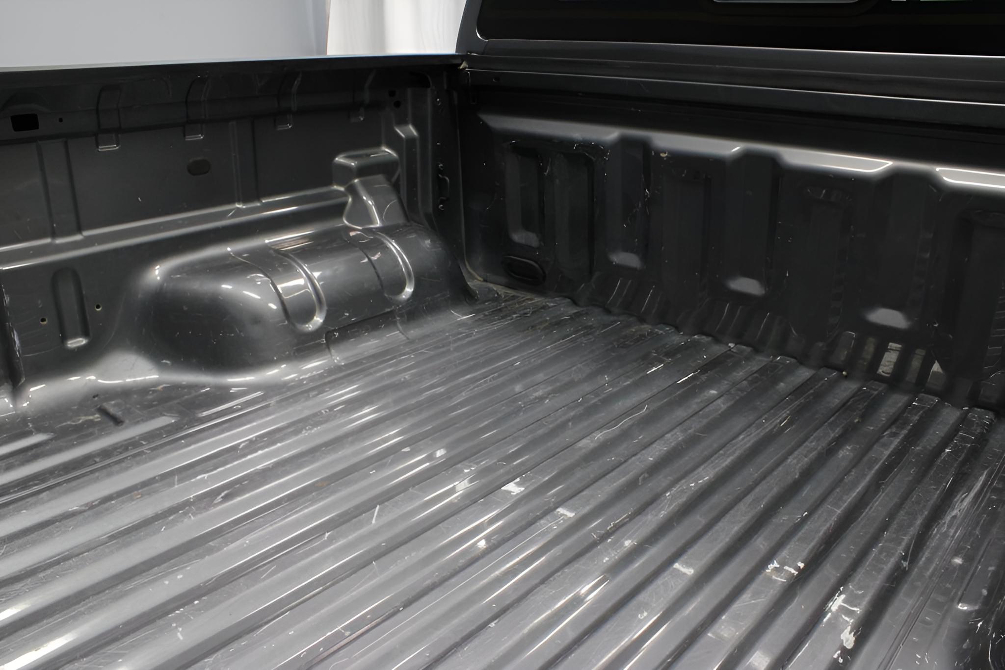 2022 Ford Ranger LARIAT 4WD SuperCrew 5' Box