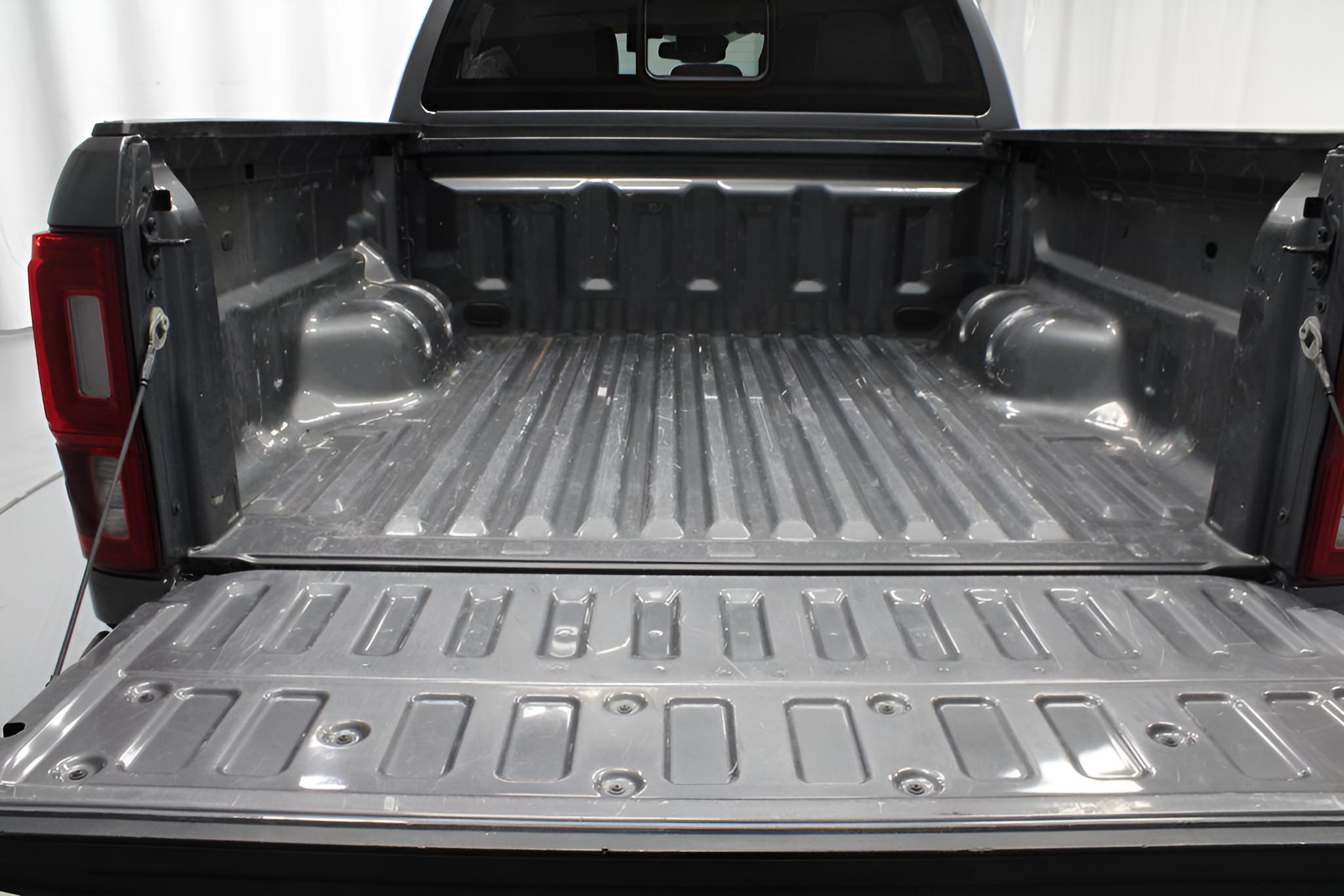 2022 Ford Ranger LARIAT 4WD SuperCrew 5' Box