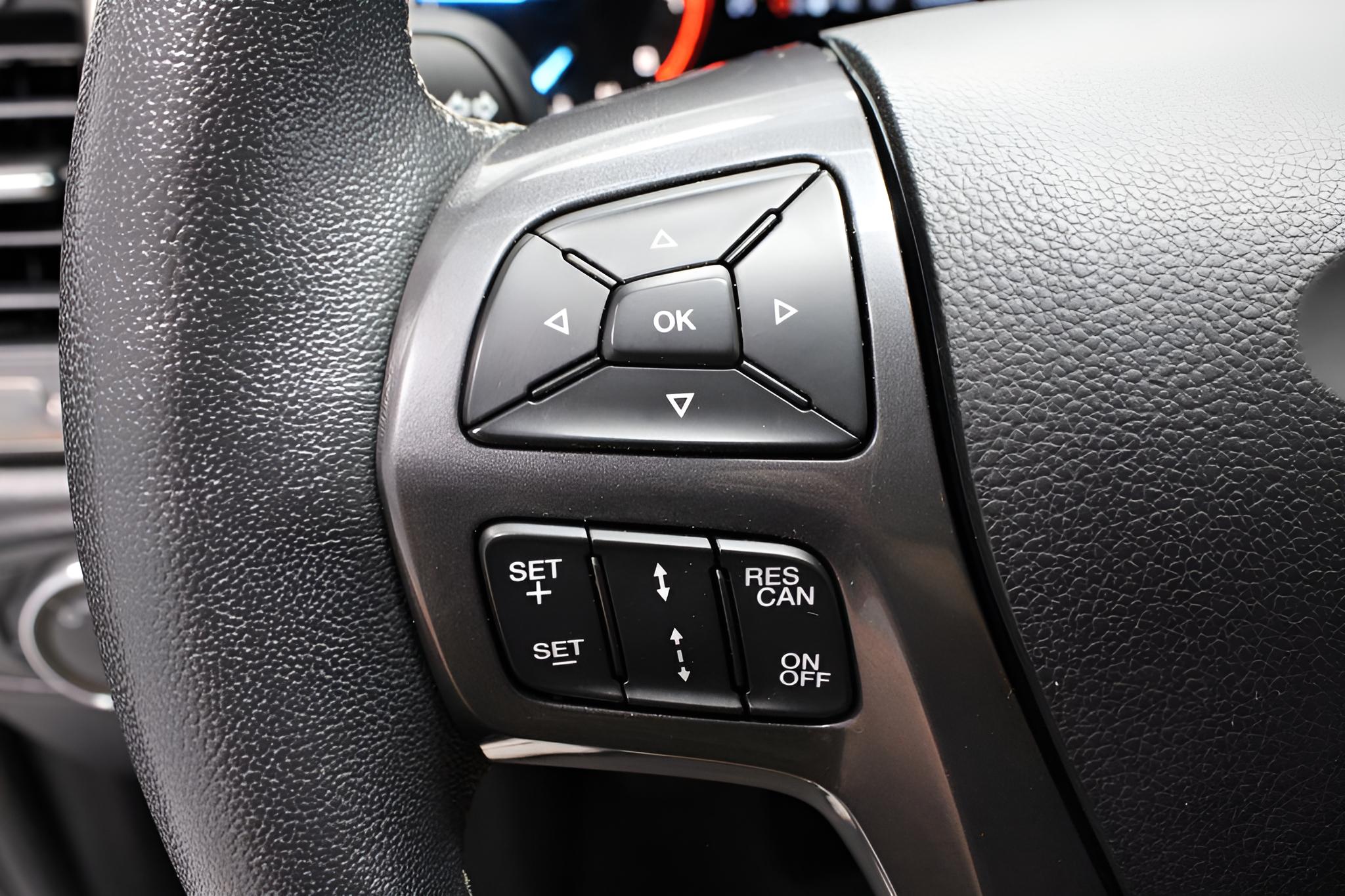 2022 Ford Ranger LARIAT 4WD SuperCrew 5' Box