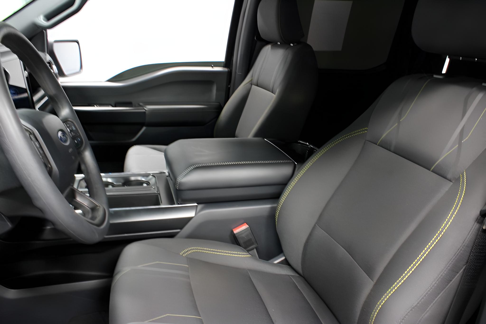 2025 Ford F-150 STX 4WD SuperCrew 5.5' Box
