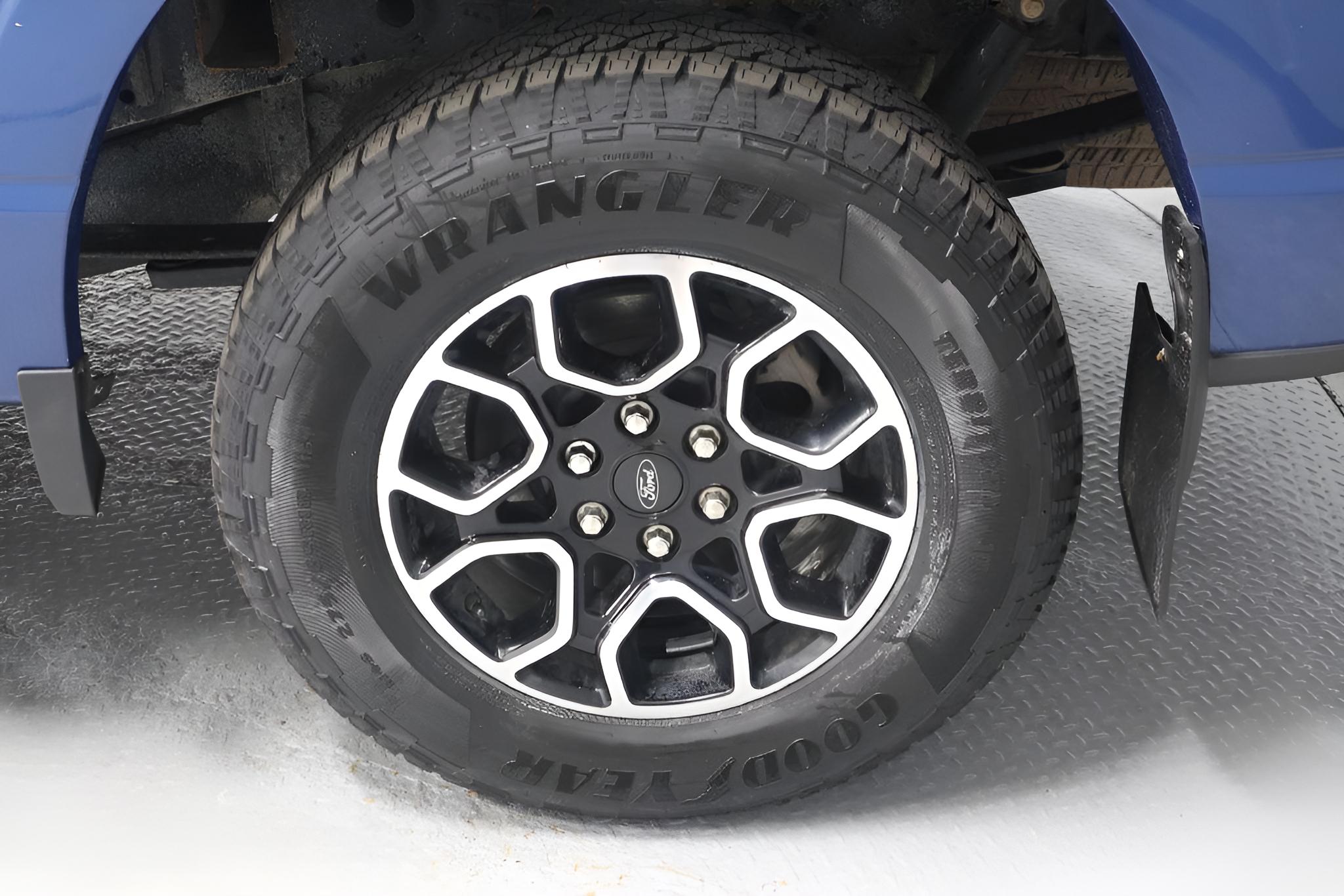 2023 Ford F-150 XLT 4WD SuperCrew 5.5' Box