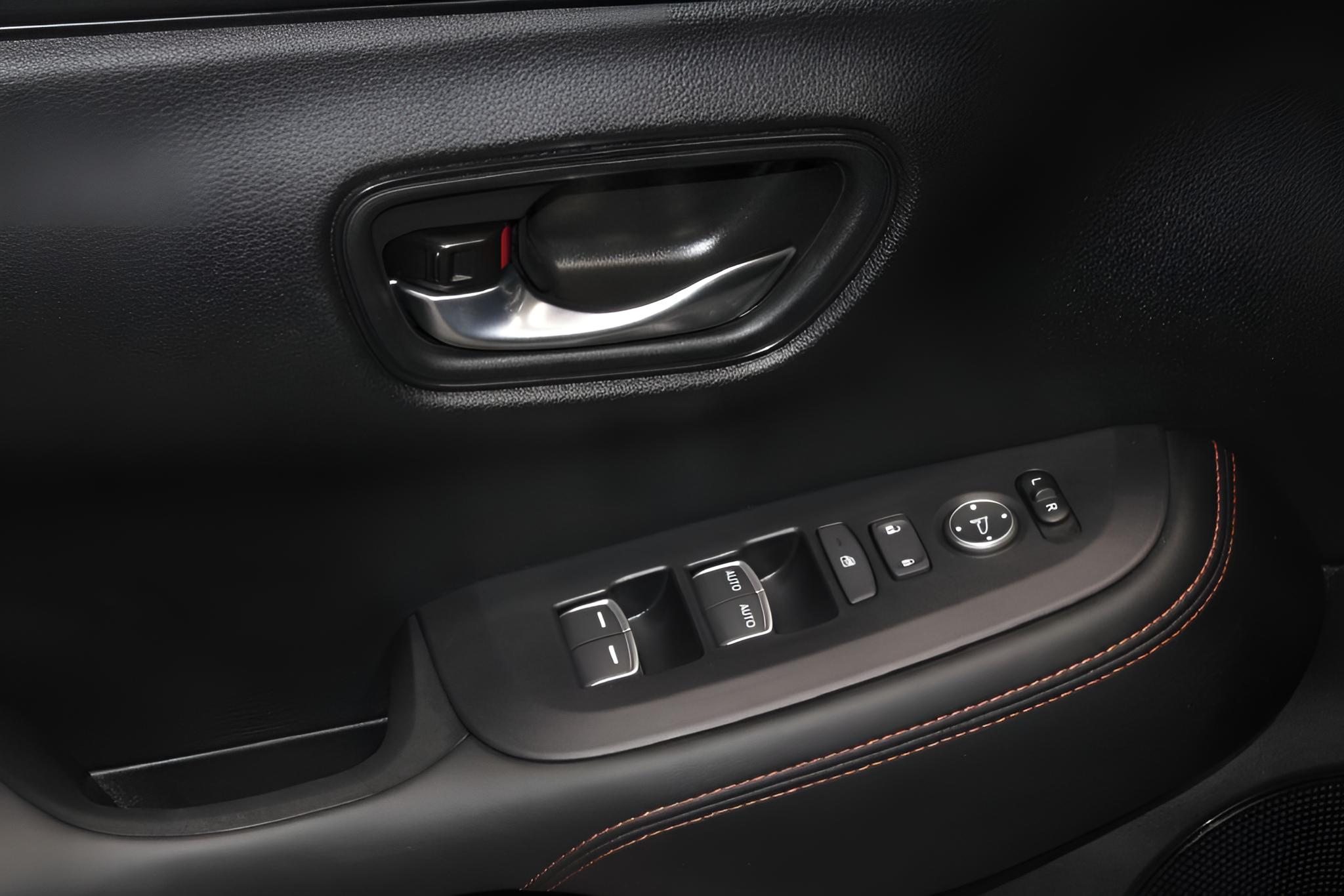 2025 Honda HR-V Sport 2WD CVT