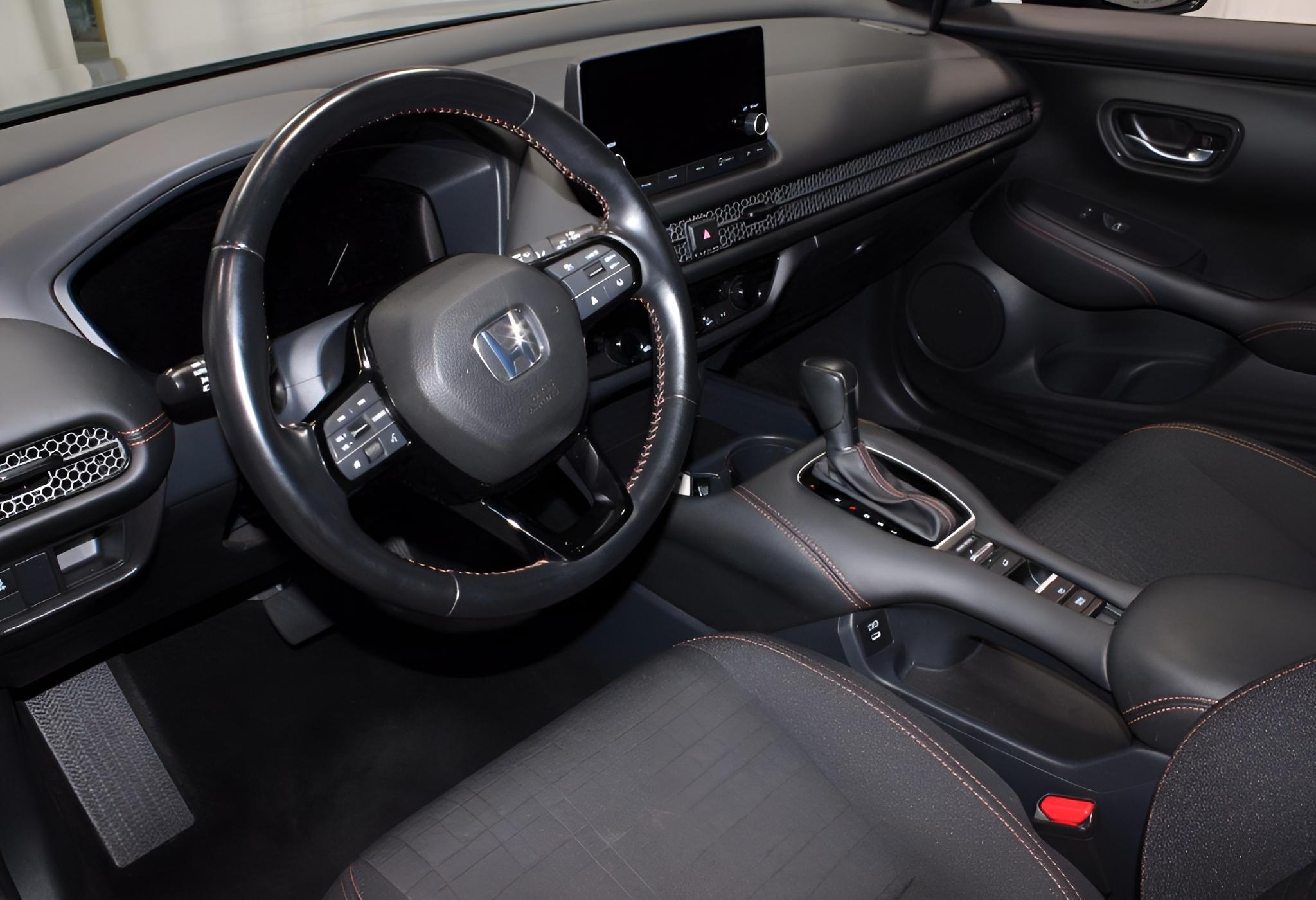 2025 Honda HR-V Sport 2WD CVT