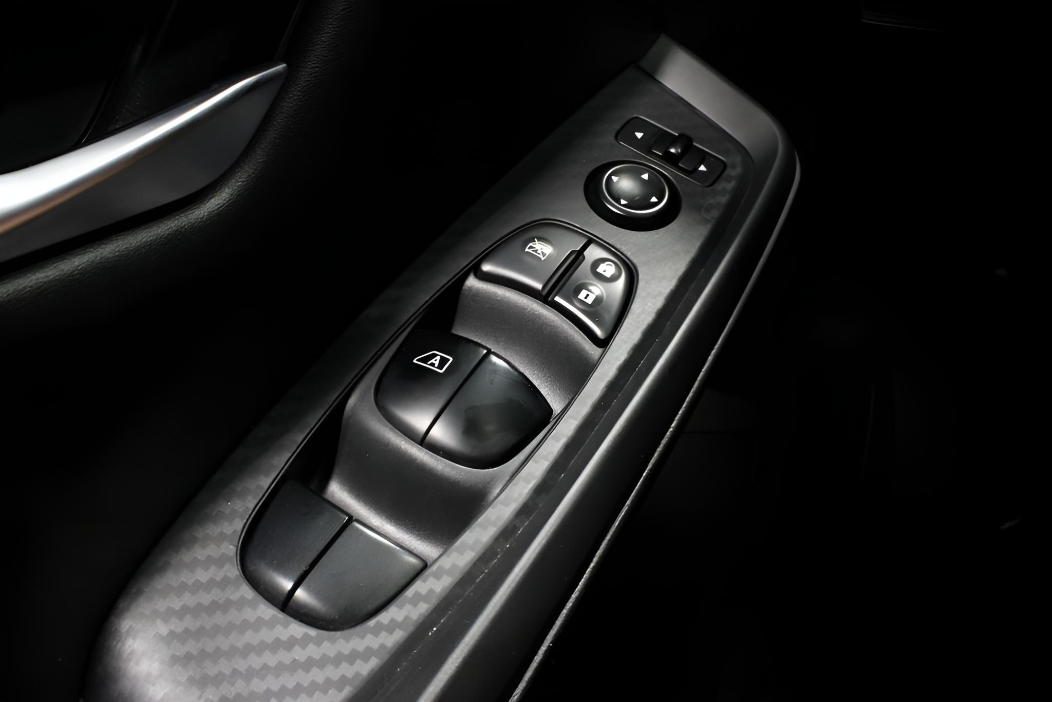 2024 Nissan Sentra SV CVT