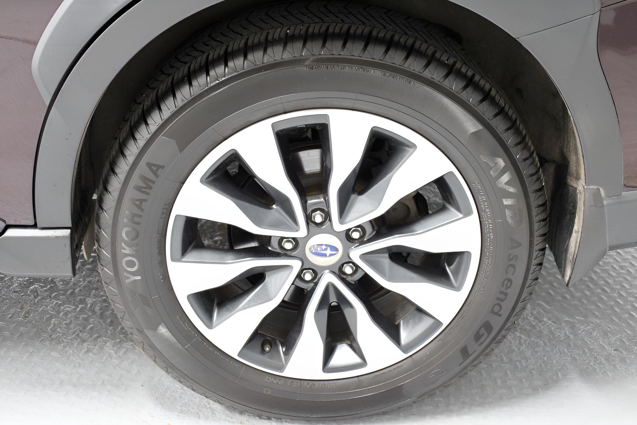 2023 Subaru Outback Touring CVT