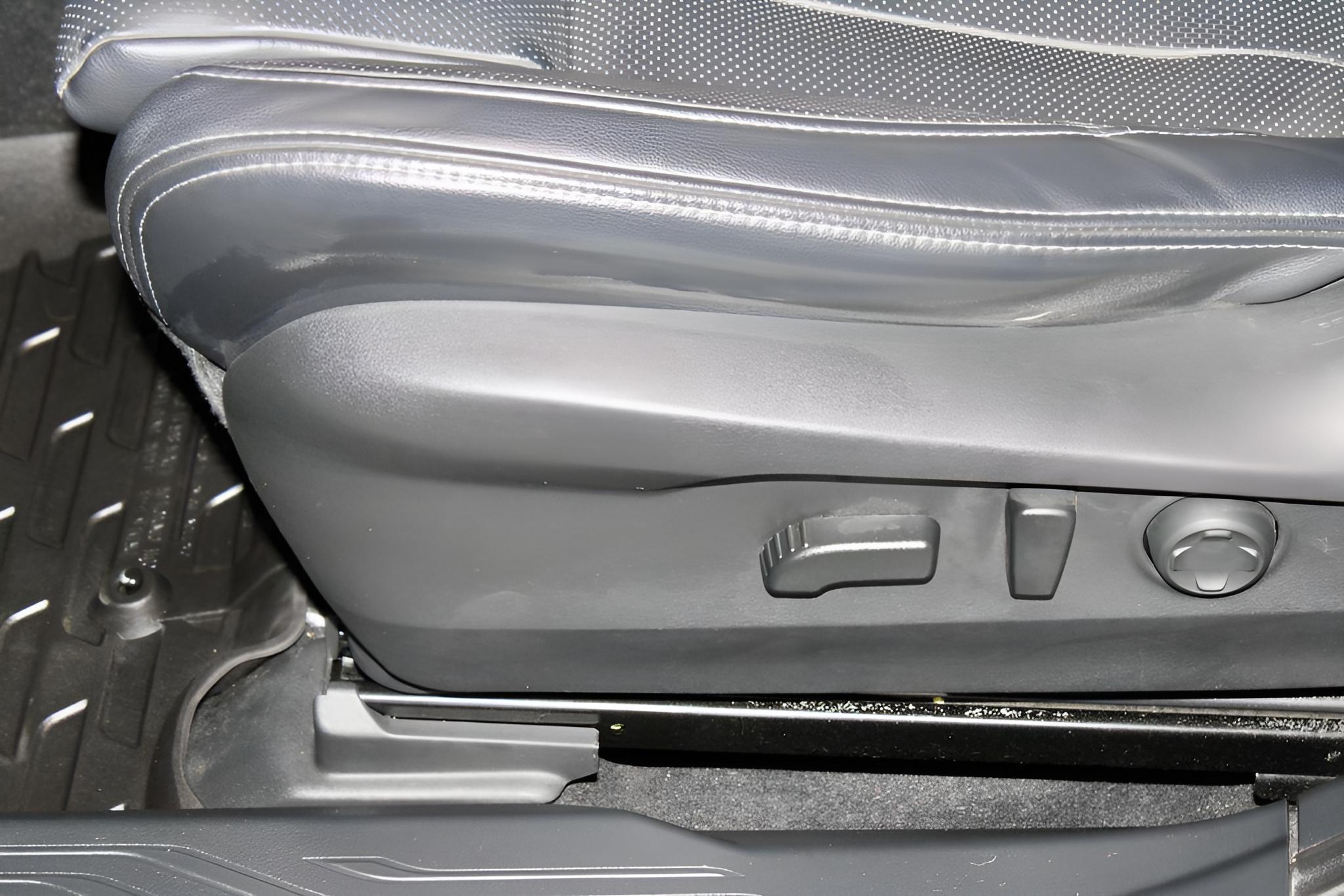 2023 Subaru Outback Touring CVT