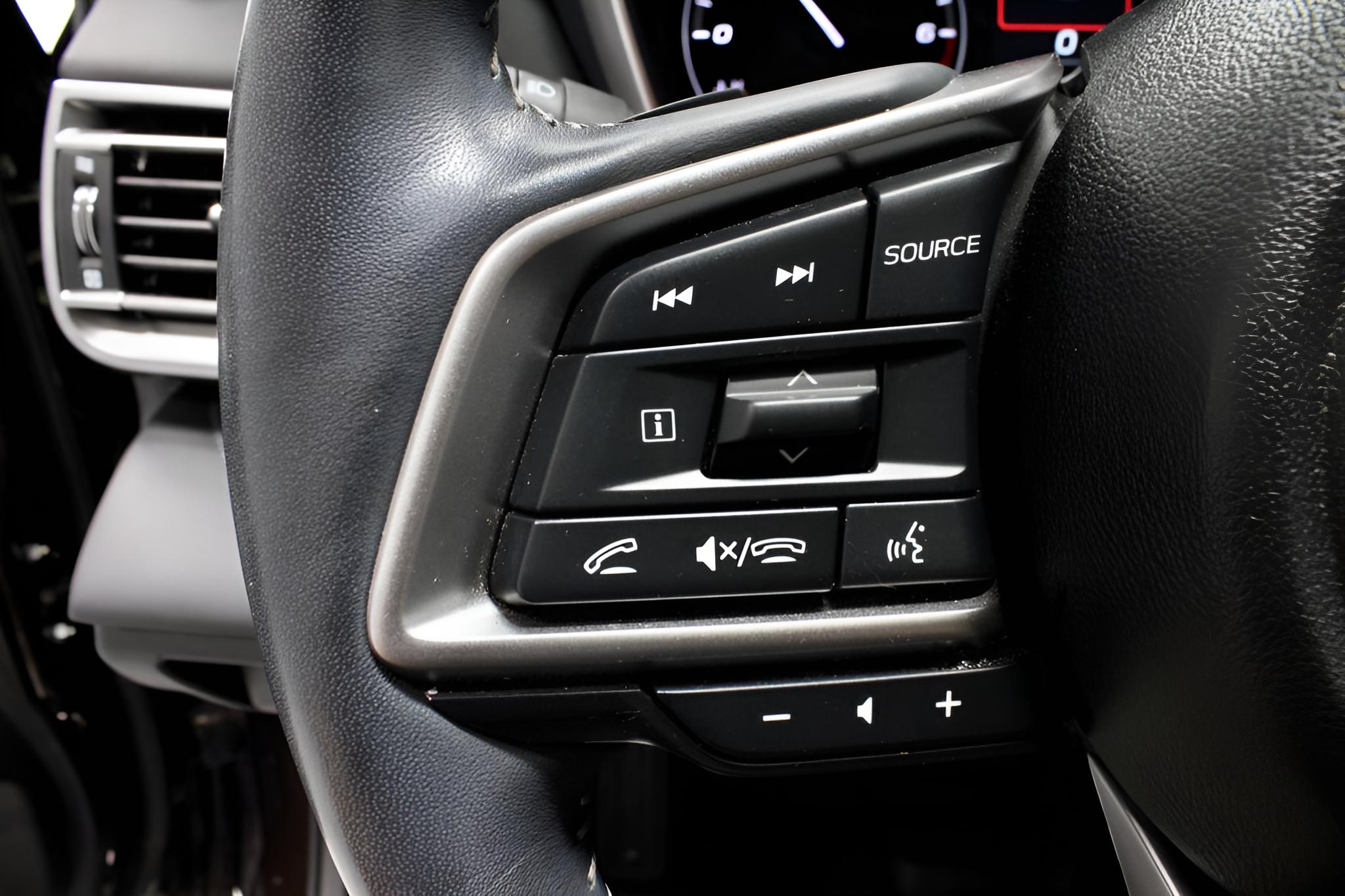 2023 Subaru Outback Touring CVT