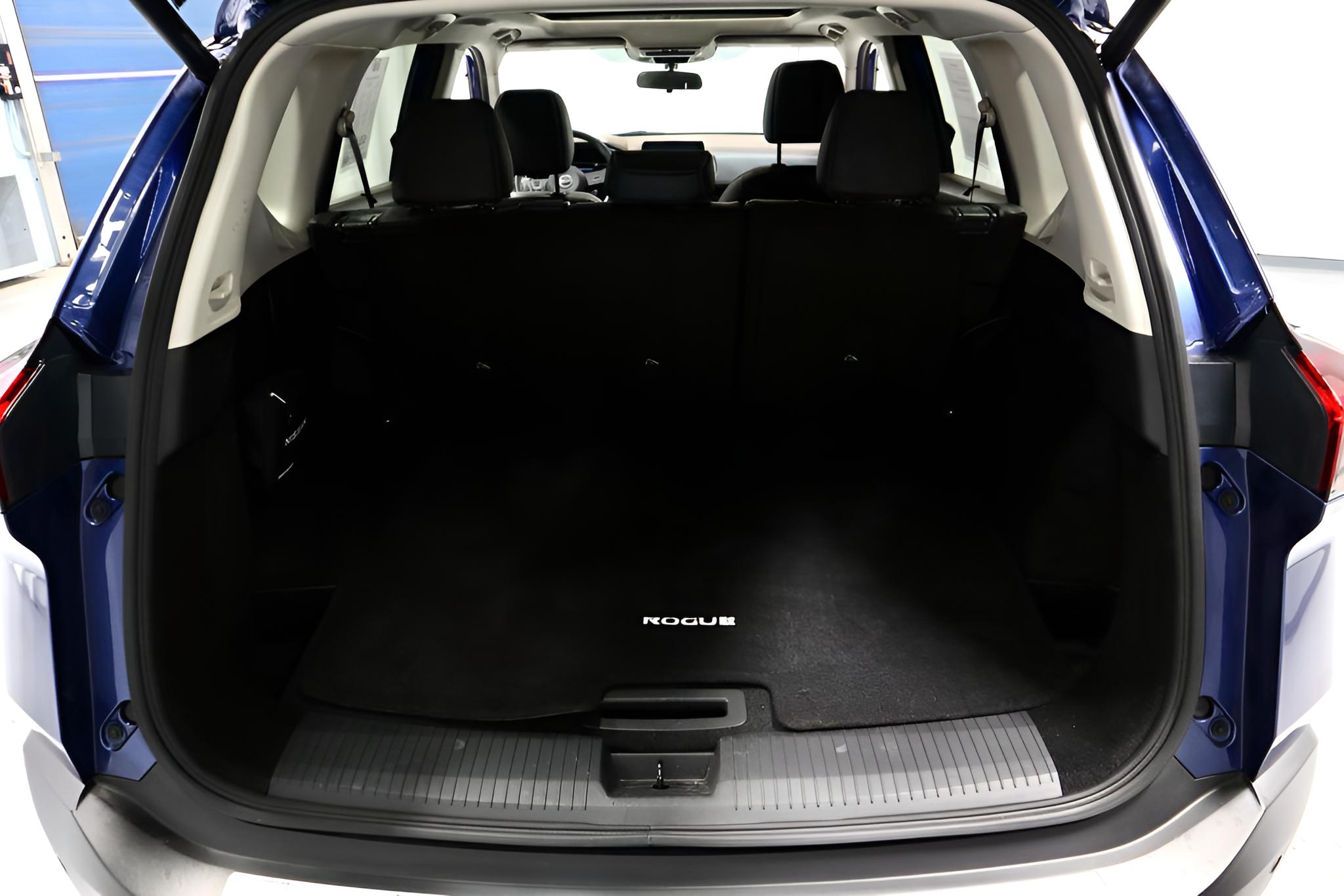 2023 Nissan Rogue AWD SV