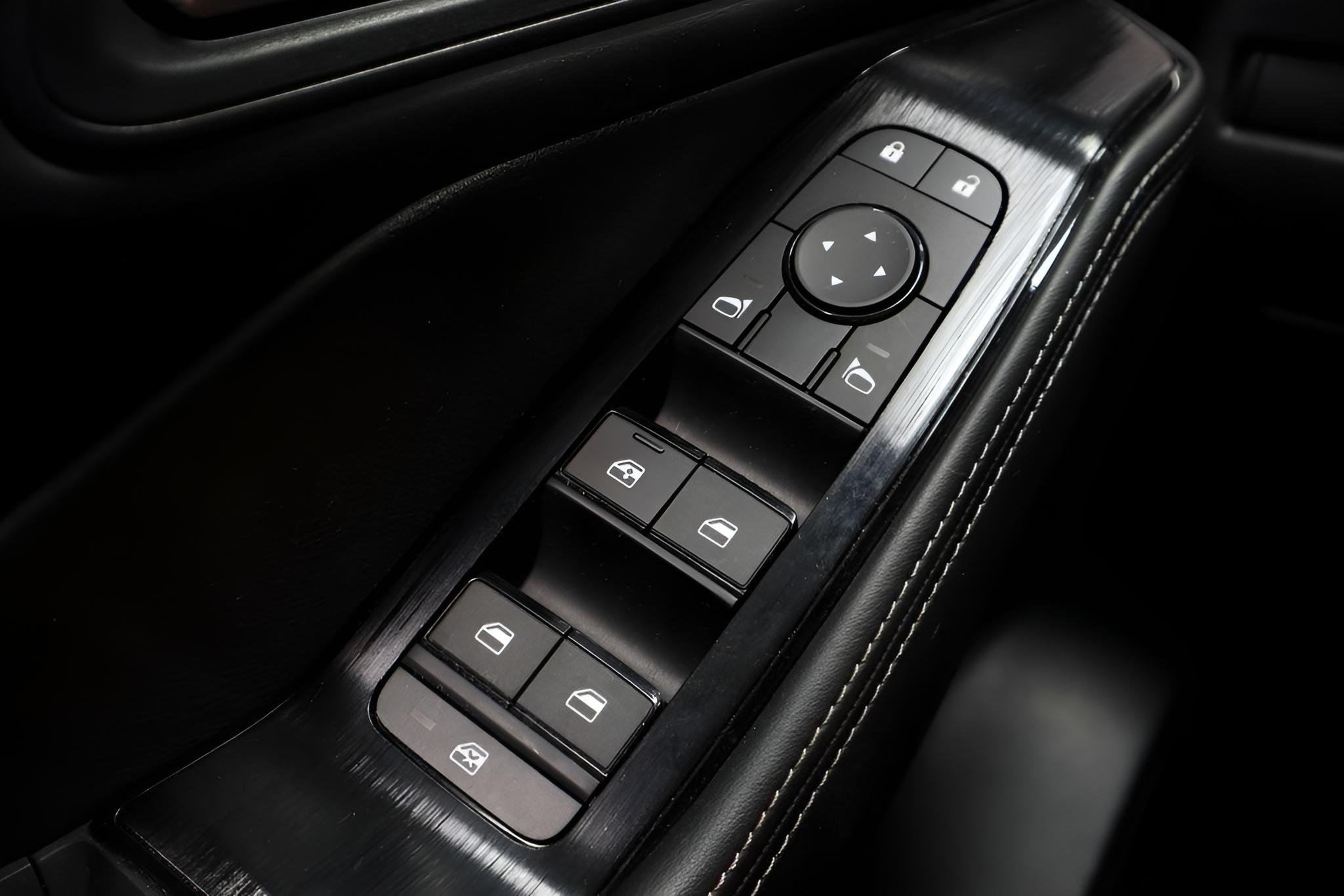 2023 Nissan Rogue AWD SV