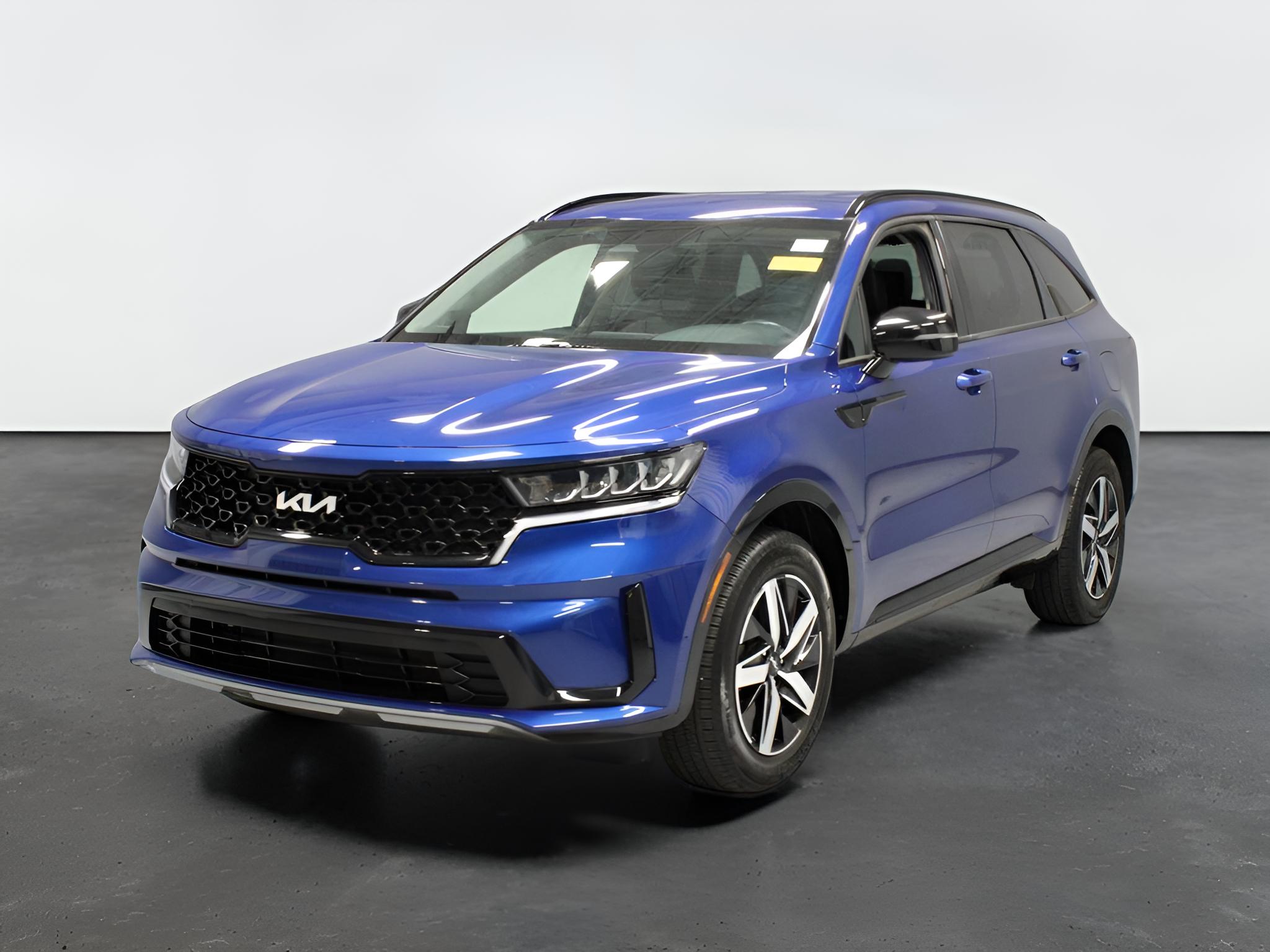 2023 Kia Sorento S FWD