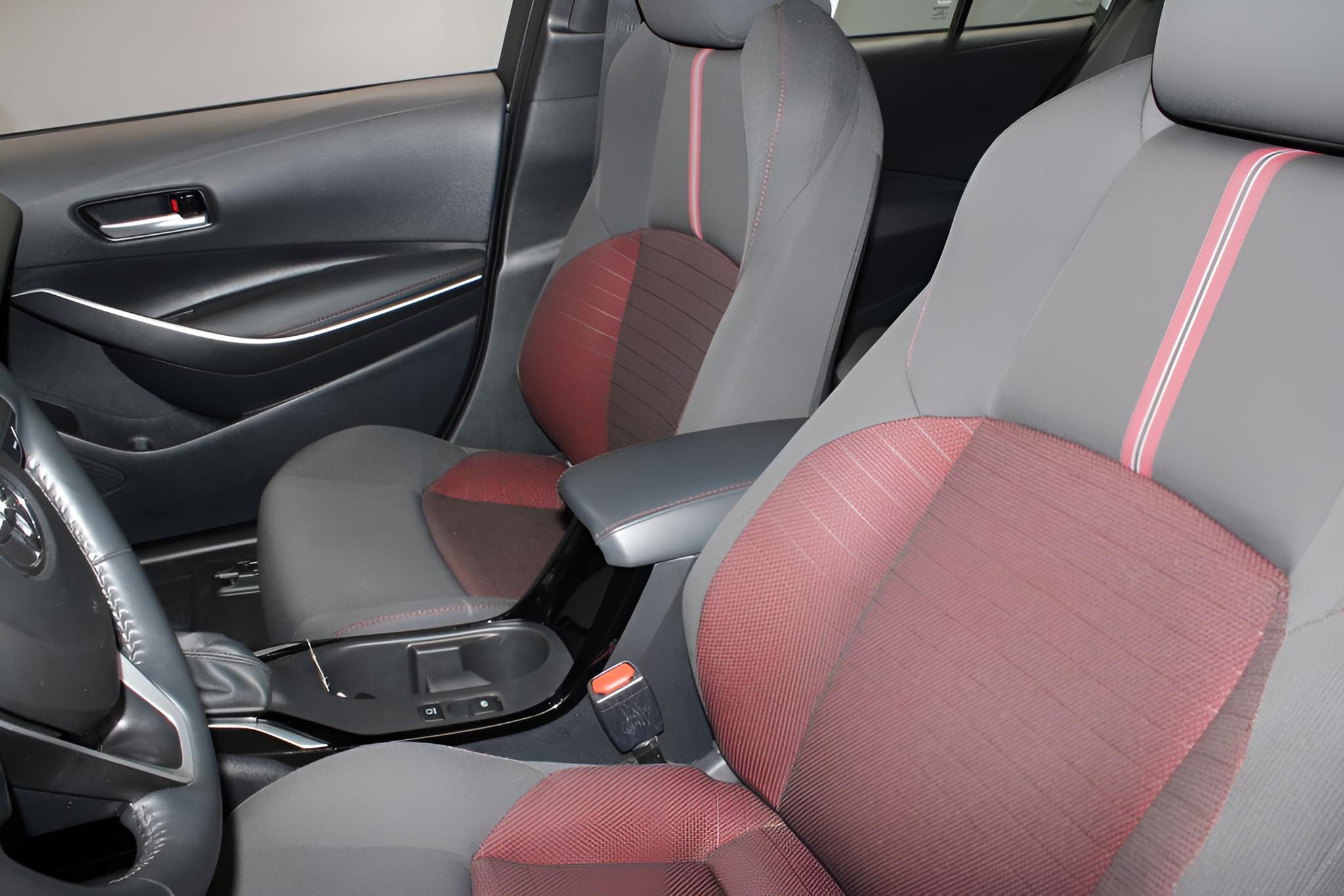 2025 Toyota Corolla SE CVT (Natl)