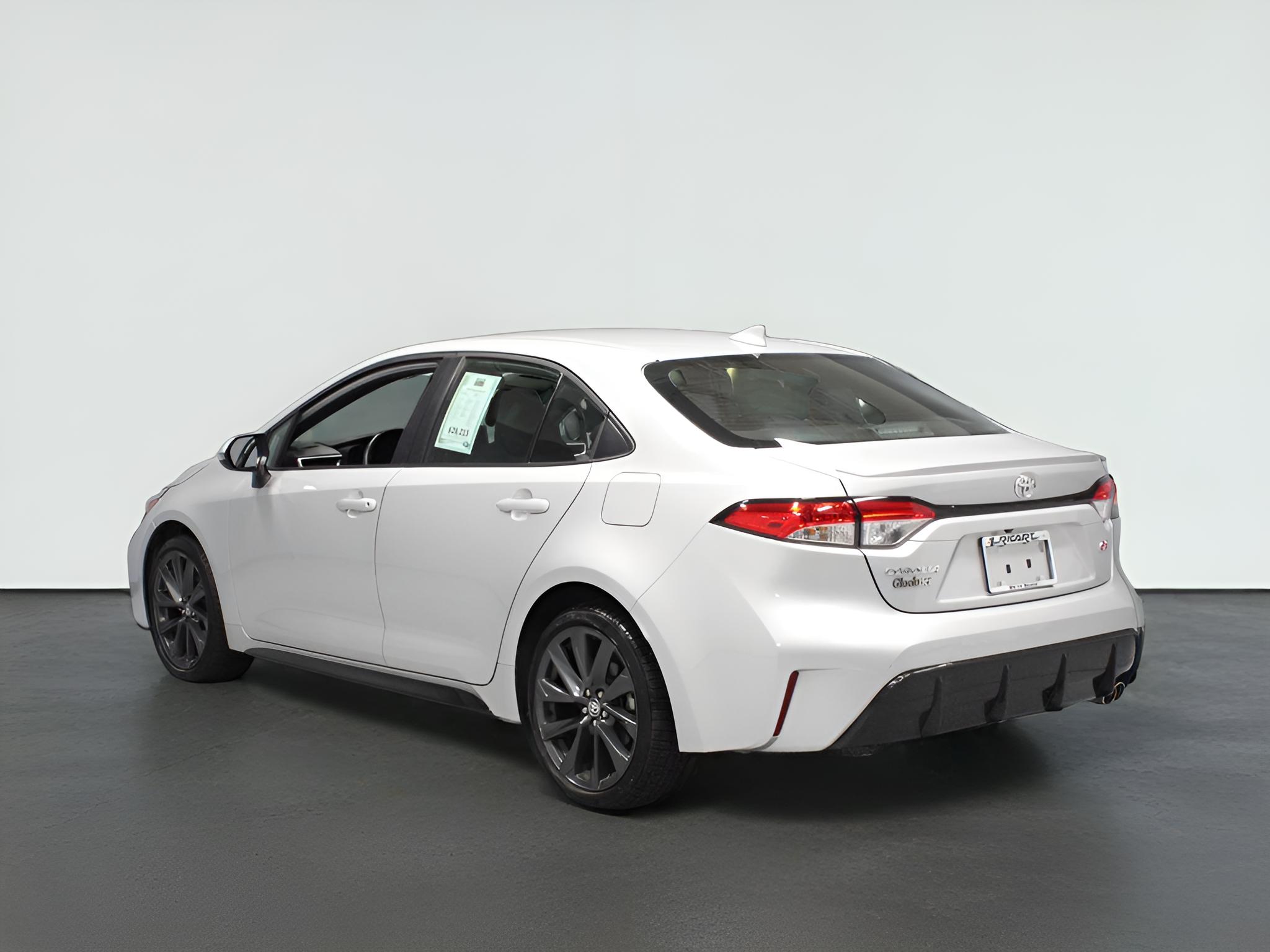2025 Toyota Corolla SE CVT (Natl)