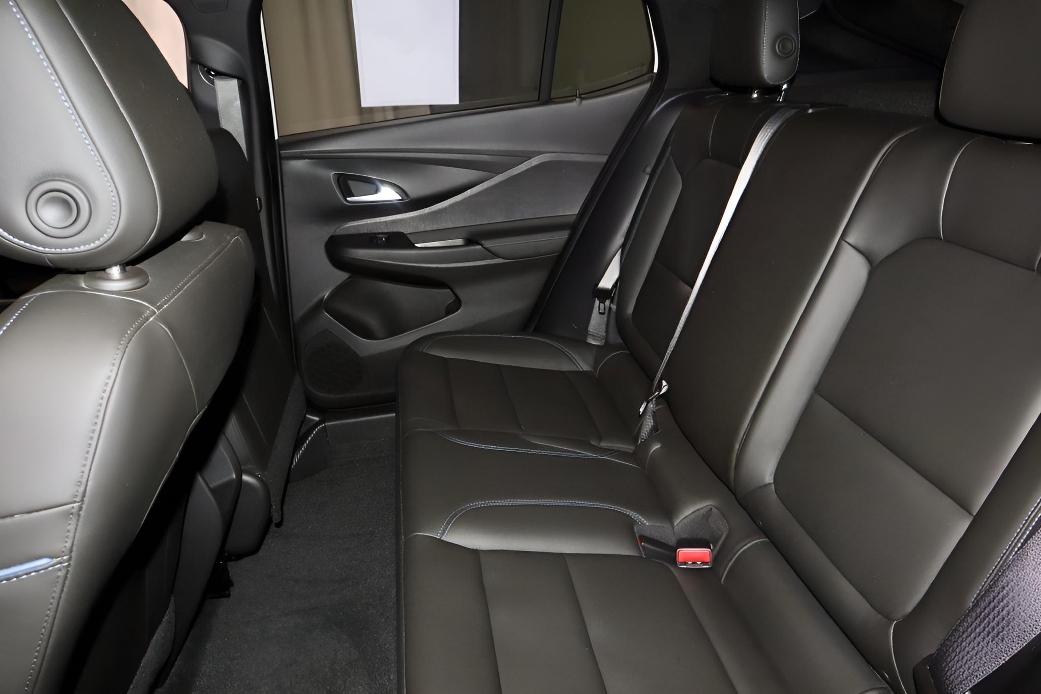 2025 Buick Envista FWD 4dr Sport Touring