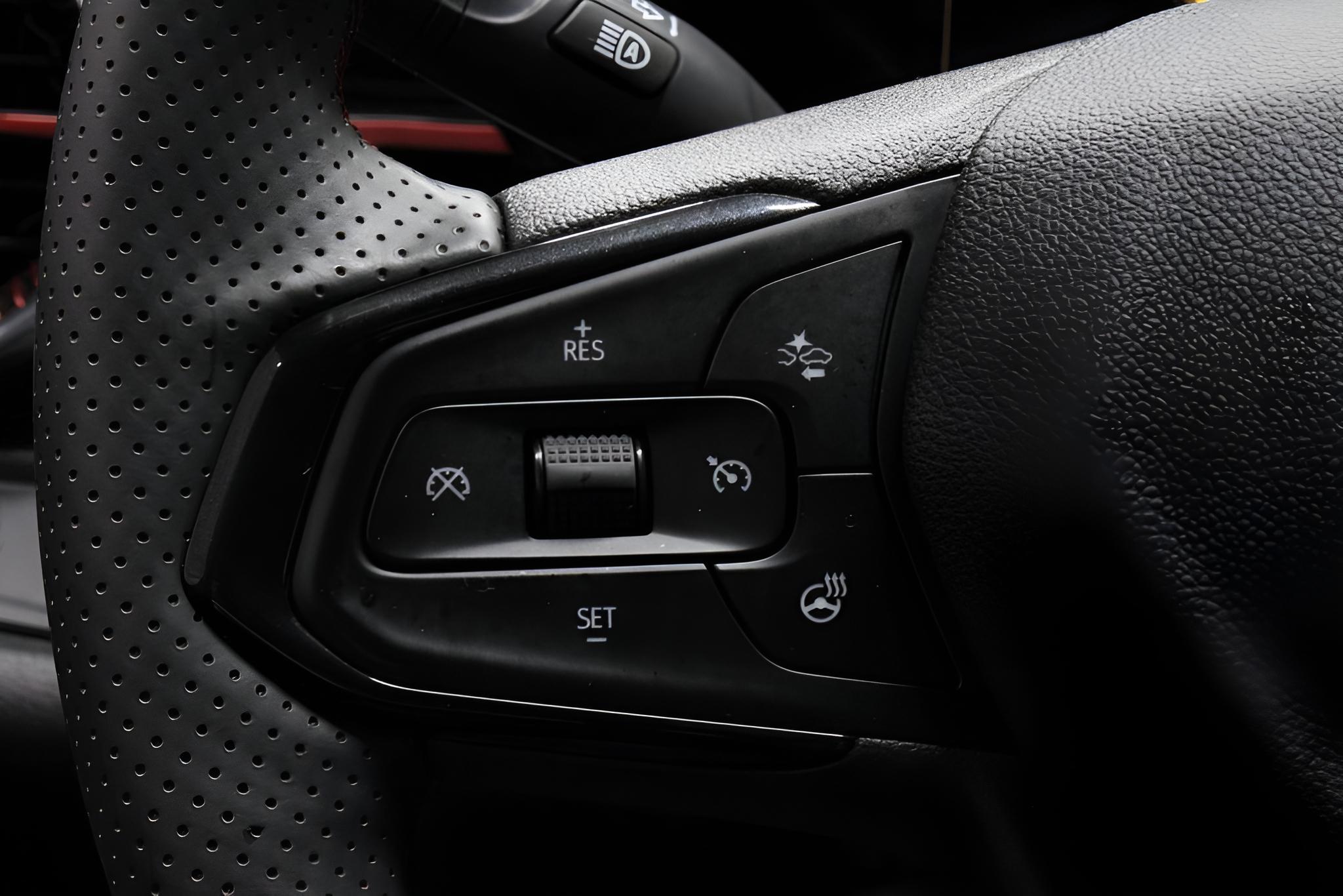 2025 Chevrolet Trax FWD 4dr 2RS