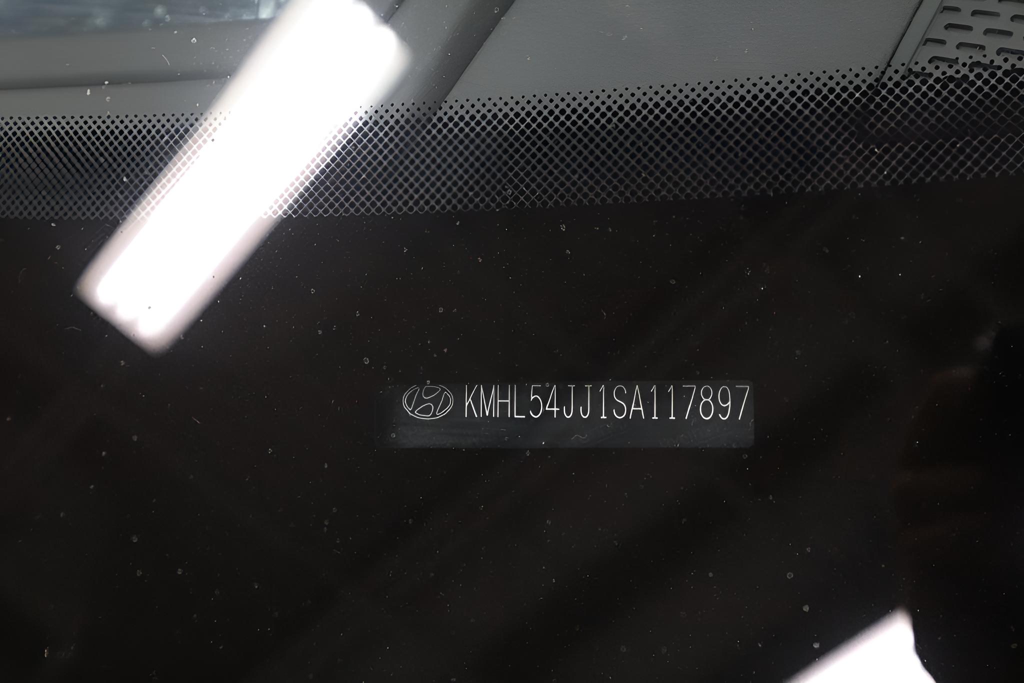 2025 Hyundai SONATA Hybrid Limited FWD