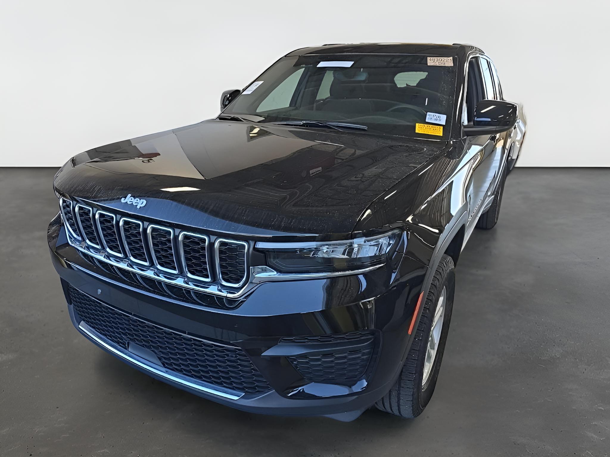2024 Jeep Grand Cherokee Laredo