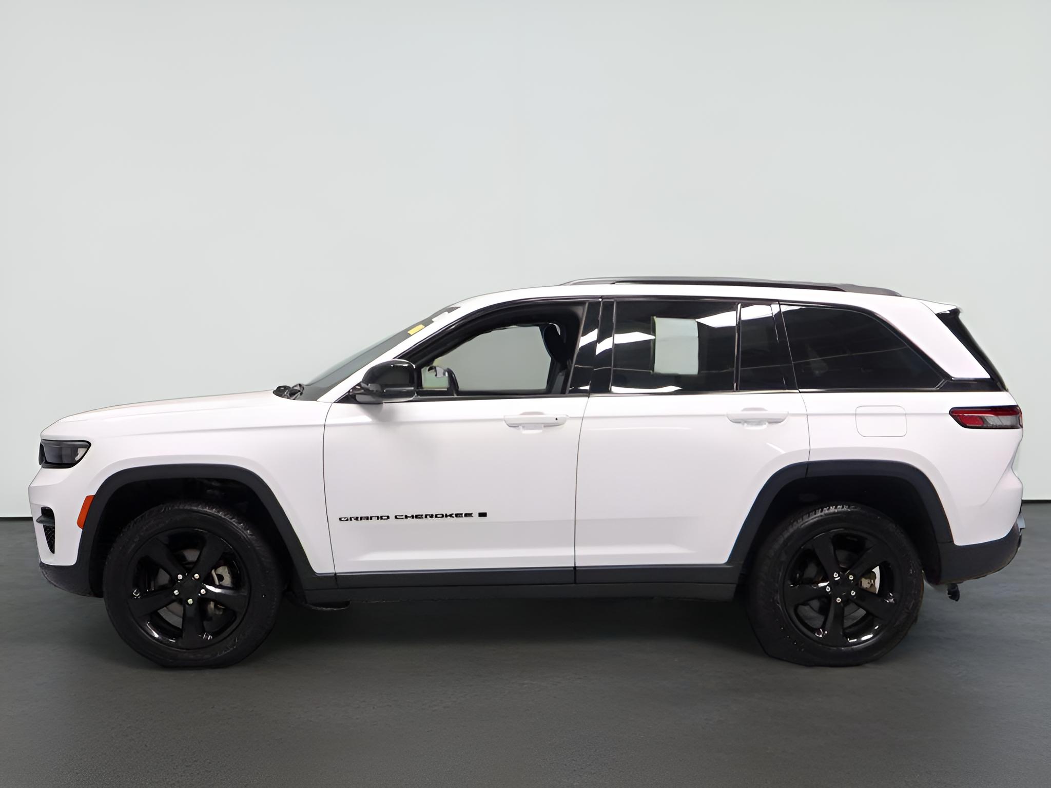 2024 Jeep Grand Cherokee Altitude